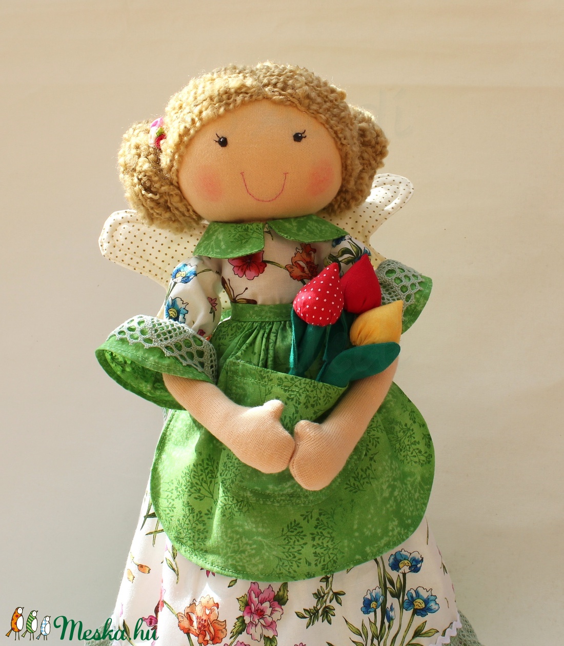 Tavasztündér tulipánnal - otthon & életmód - dekoráció - dísztárgy - Meska.hu
