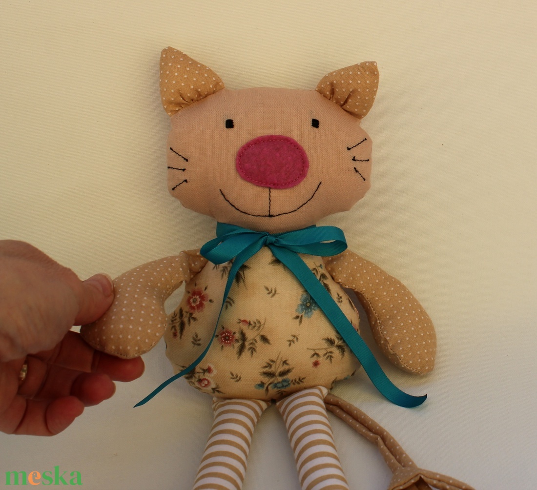 Cica baba szabásminta - diy (csináld magad) - szabásminta, útmutató - szabásminta - Meska.hu Cica baba szabásminta - diy (csináld magad) - szabásminta, útmutató - szabásminta - Meska.hu