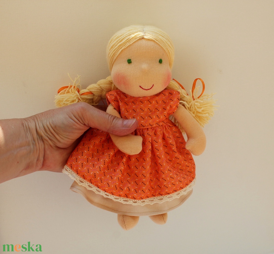 Kis Waldorf baba leírás, szabásminta - diy (csináld magad) - szabásminta, útmutató - szabásminta - Meska.hu Kis Waldorf baba leírás, szabásminta - diy (csináld magad) - szabásminta, útmutató - szabásminta - Meska.hu