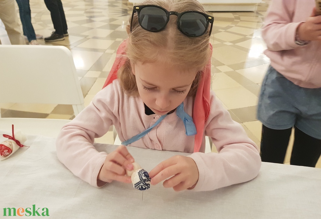 Apró baba varró tanfolyam GYEREKEKNEK (is) - diy (csináld magad) - workshop & tanfolyam - Meska.hu Apró baba varró tanfolyam GYEREKEKNEK (is) - diy (csináld magad) - workshop & tanfolyam - Meska.hu