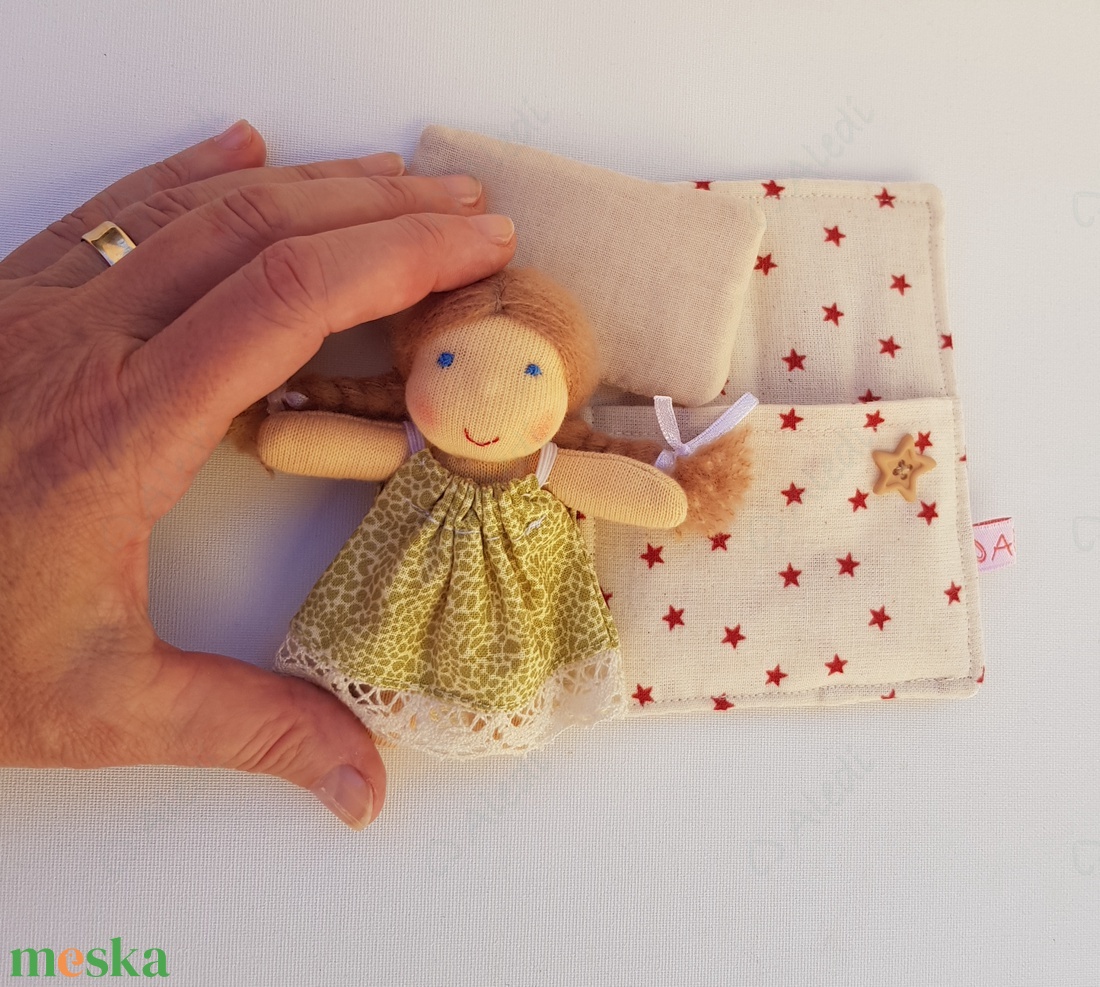 Apró Waldorf baba hálózsákkal - játék & sport - baba & babaház - baba - Meska.hu