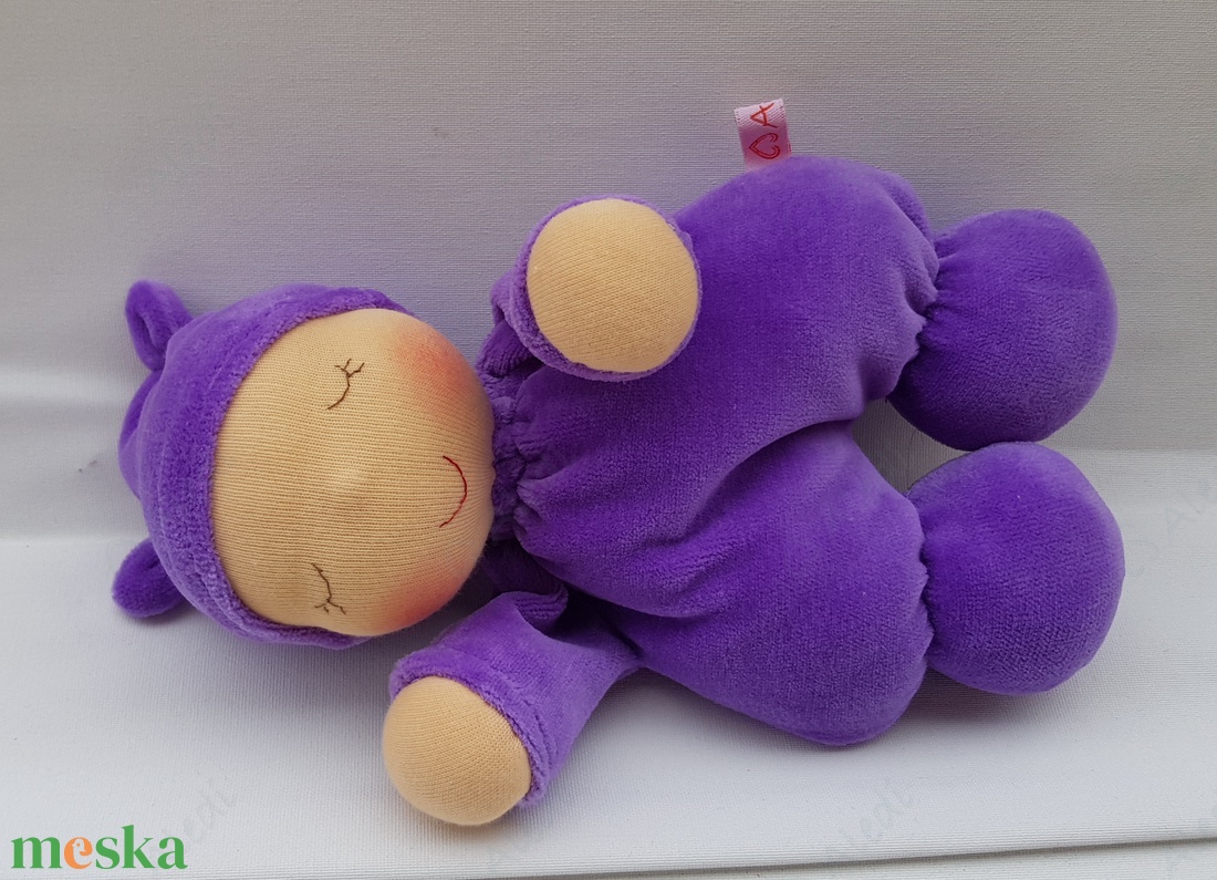 Plüss bébi baba - lila - játék & sport - baba & babaház - baba - Meska.hu