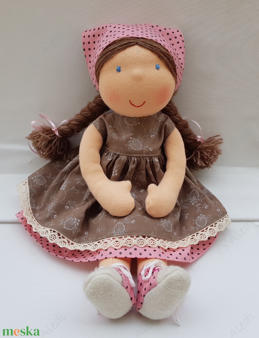 Waldorf baba - barna ruhás - játék & sport - baba & babaház - öltöztethető baba - Meska.hu