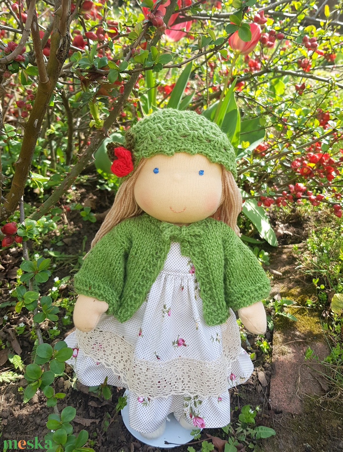 Waldorf baba - zöld kardigános - játék & sport - baba & babaház - öltöztethető baba - Meska.hu