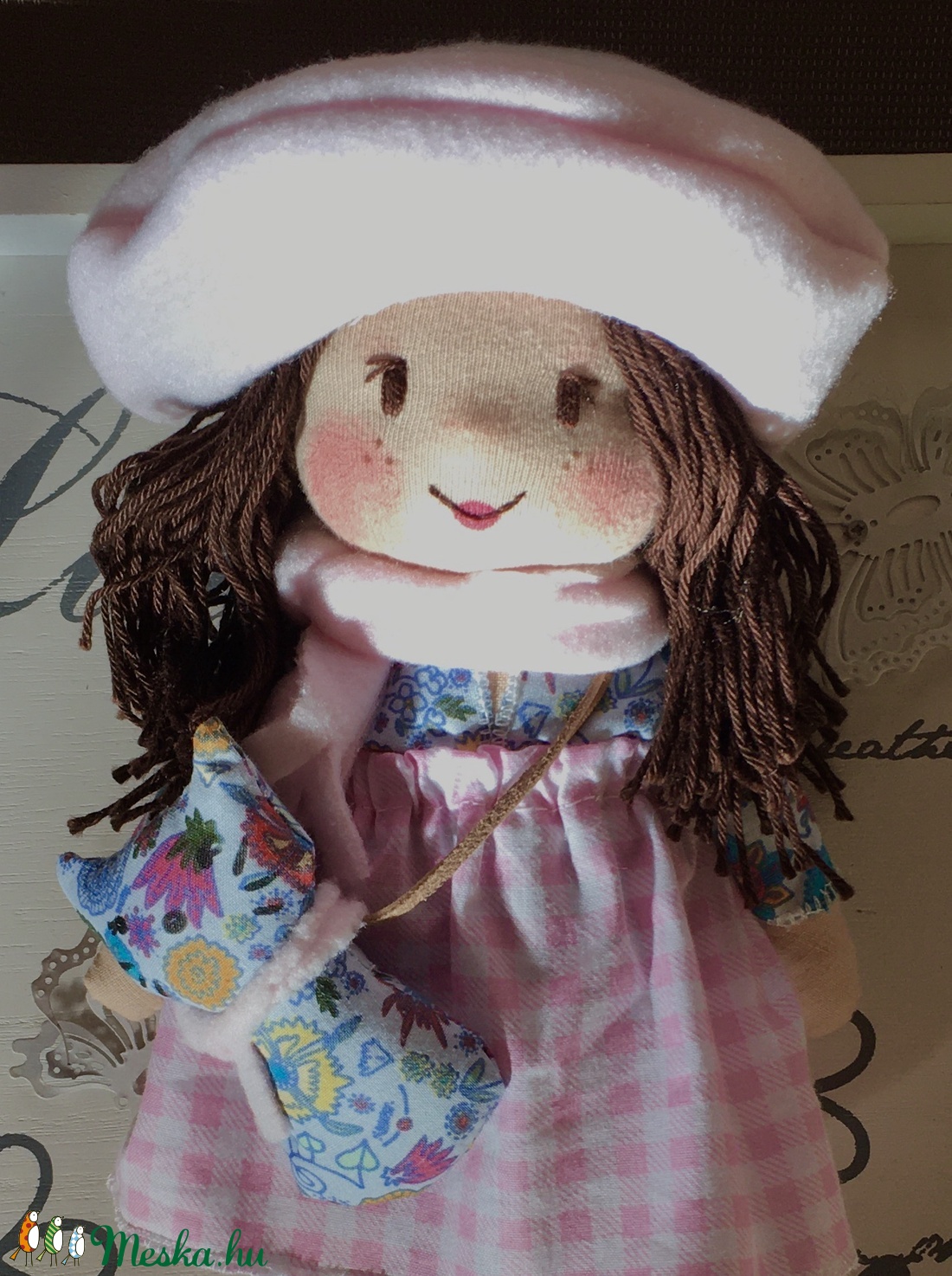 Kislány cicájával - játék & sport - baba & babaház - öltöztethető baba - Meska.hu