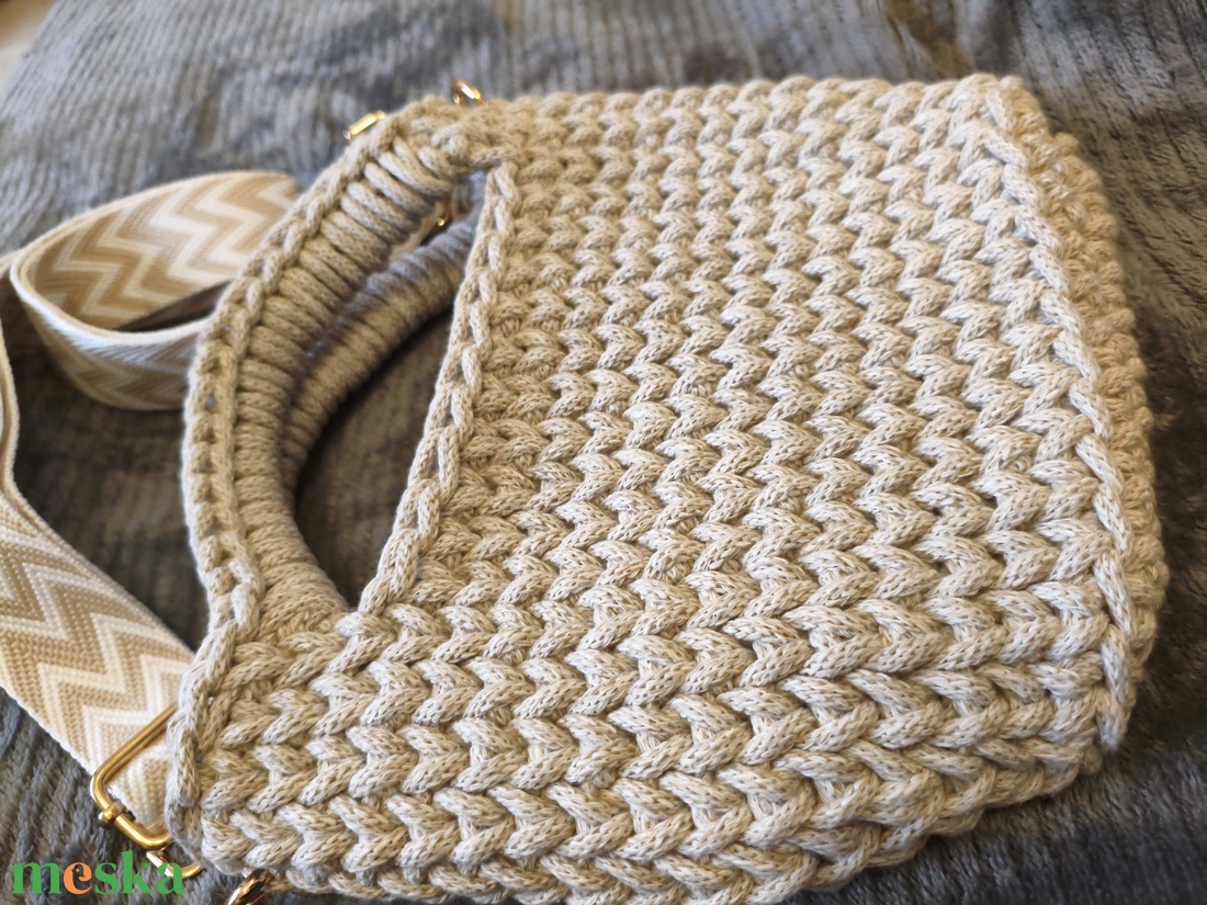 Horgolt kézi táska  - táska & tok - kézitáska & válltáska - alkalmi táska - Meska.hu