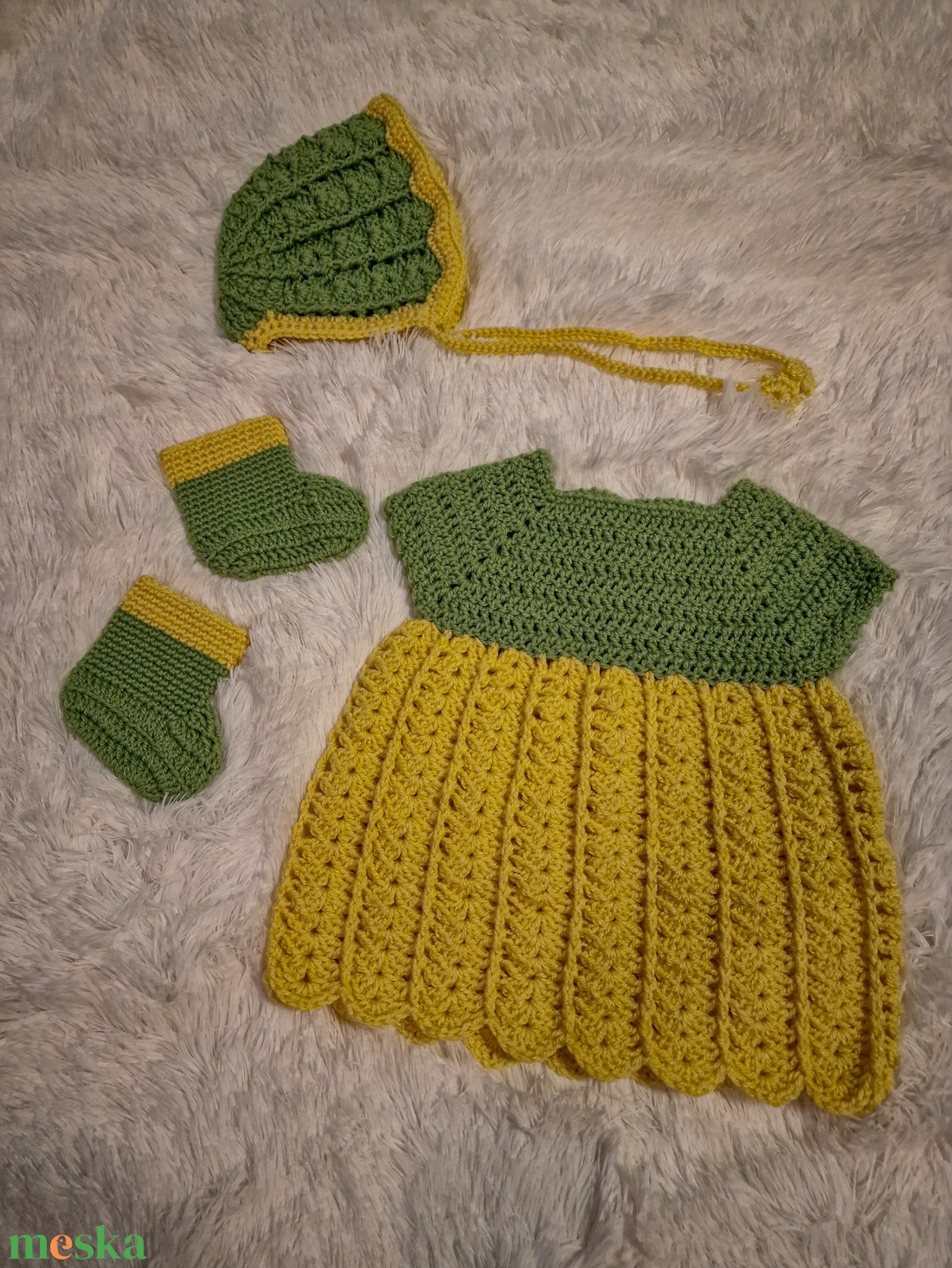 Horgolt kisbaba/lány szett sárga/zöld színben - ruha & divat - gyerekruha - szoknya - Meska.hu