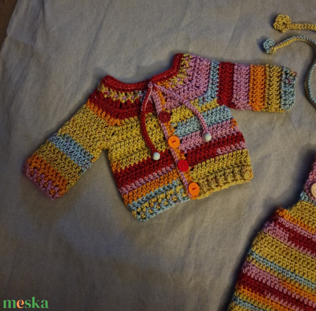 Horgolt kisbaba szett  - ruha & divat - gyerekruha - Meska.hu