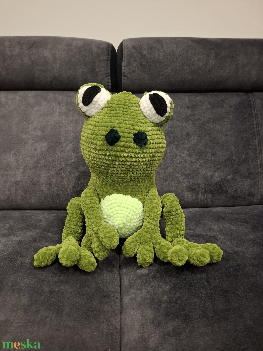 Horgolt béka - játék & sport - plüssállat & játékfigura - béka - Meska.hu
