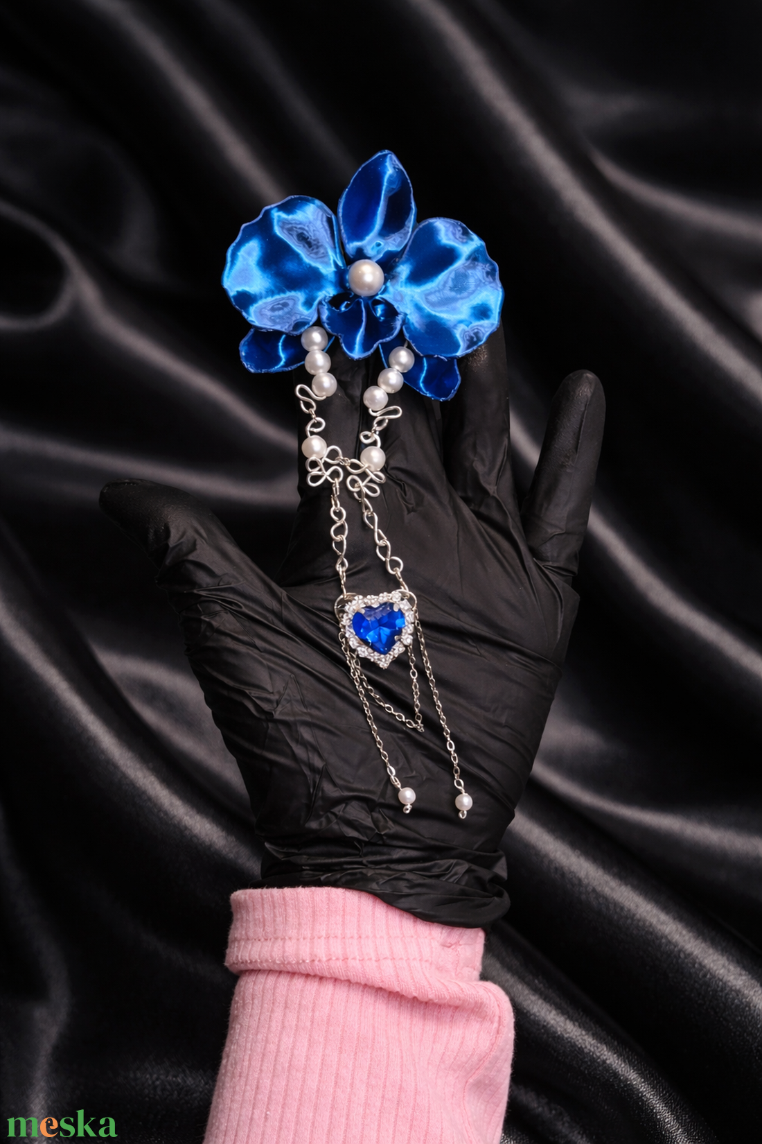 Silky Ocean Orchid bross - ékszer - kitűző és bross - Meska.hu