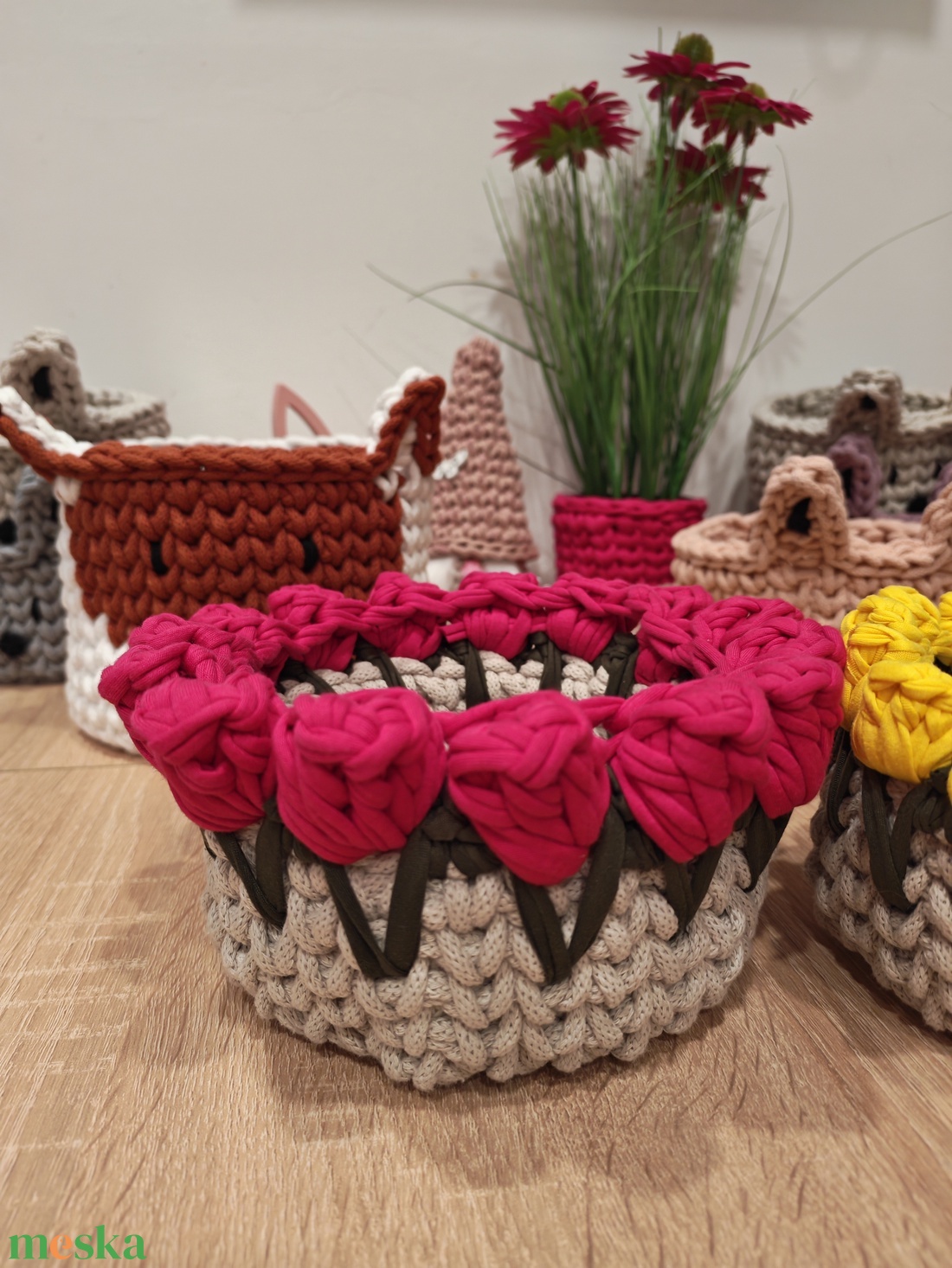 Tulipános horgolt tároló - otthon & életmód - tárolás & rendszerezés - doboz - Meska.hu