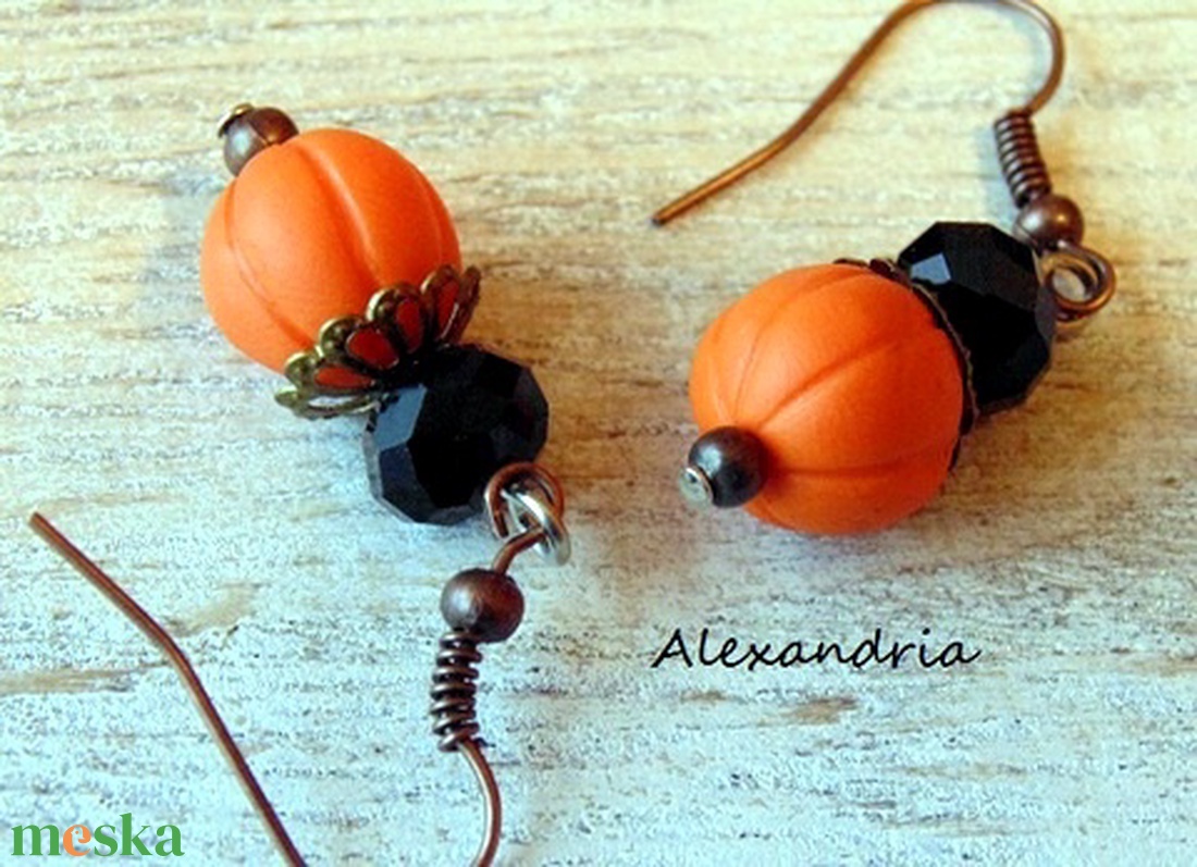 Fekete-Narancs - otthon & életmód - dekoráció - halloween - halloweeni ékszerek - Meska.hu Fekete-Narancs - otthon & életmód - dekoráció - halloween - halloweeni ékszerek - Meska.hu