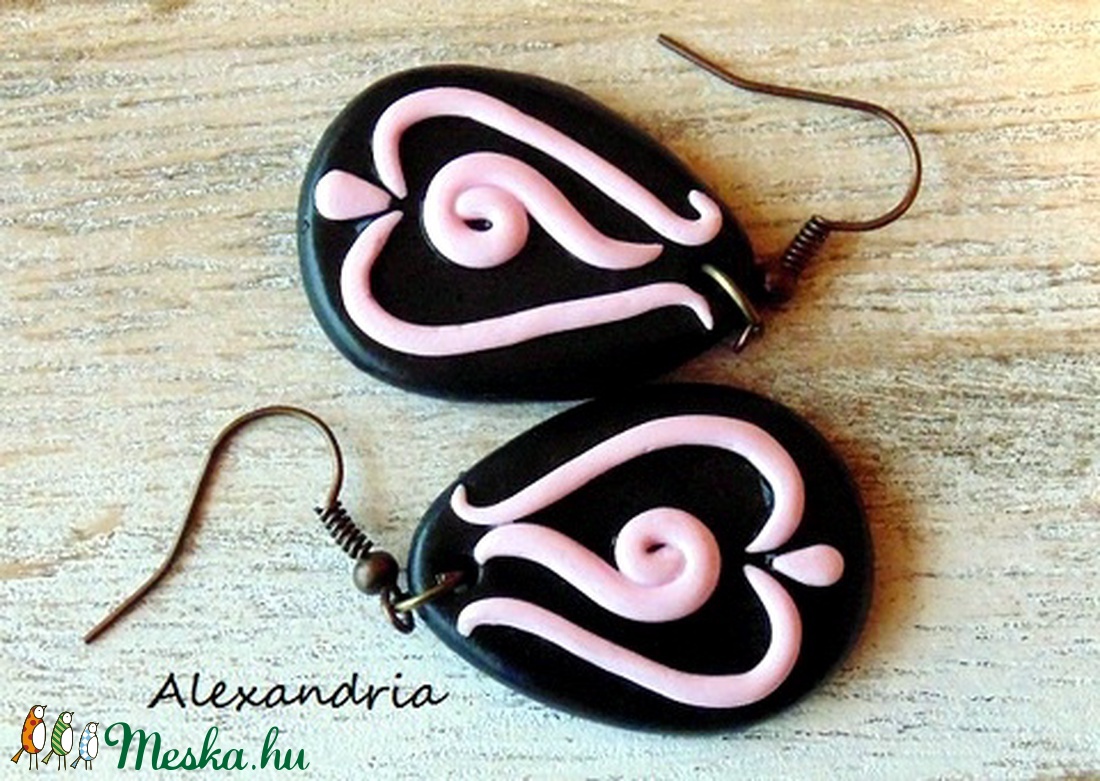 Virágos fülbevaló  - ékszer - fülbevaló - lógó csepp fülbevaló - Meska.hu