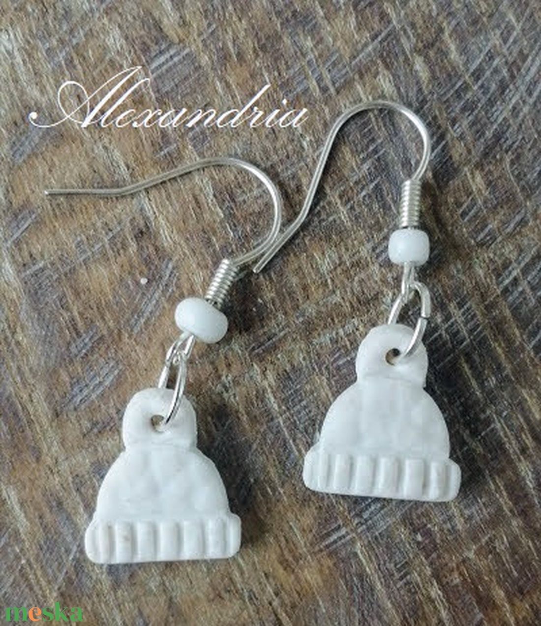 Sapkás fülbevaló  - ékszer - fülbevaló - lógó fülbevaló - Meska.hu