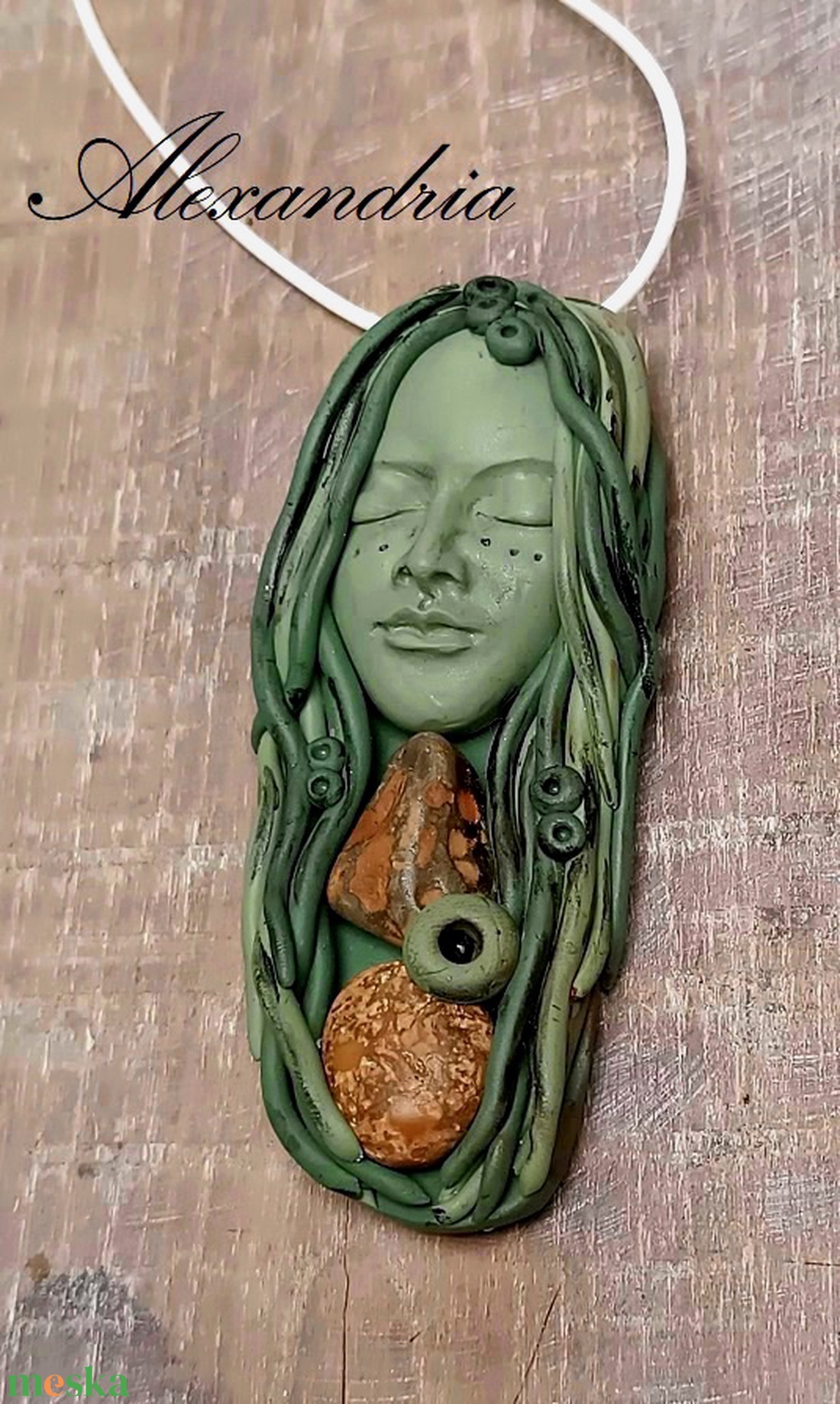 Istennő nyaklánc - ékszer - nyaklánc - cameo nyaklánc - Meska.hu