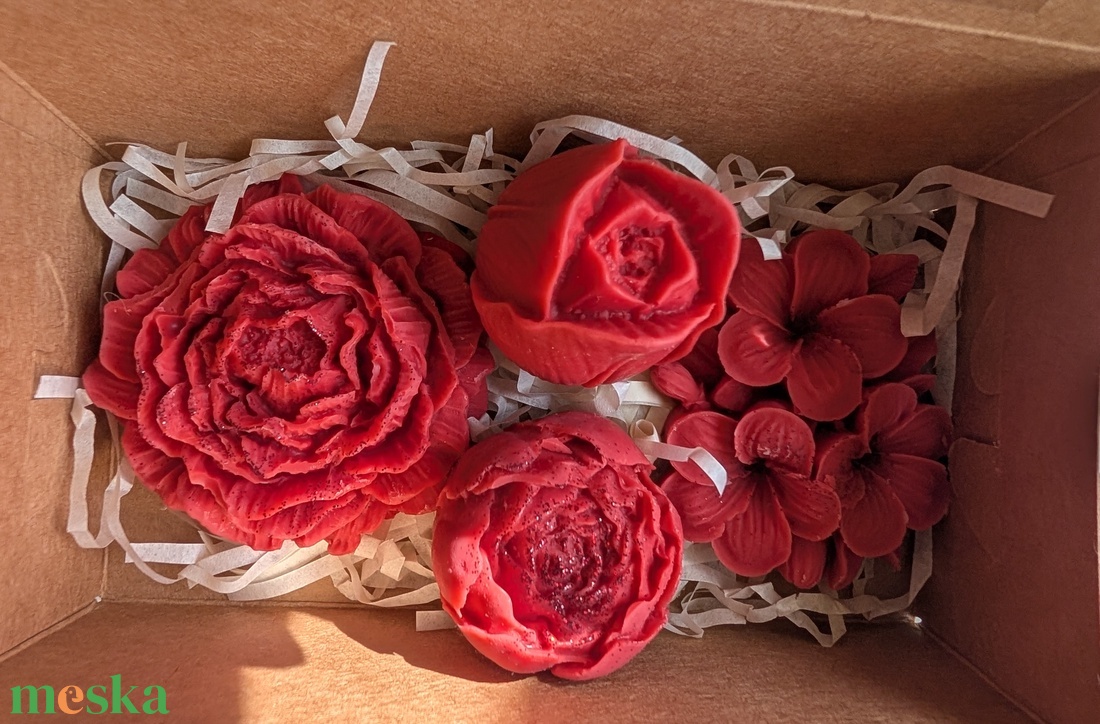 Illatosított szójaviasz virág dobozban - otthon & életmód - gyertya, illat, aroma - illatviasz - Meska.hu