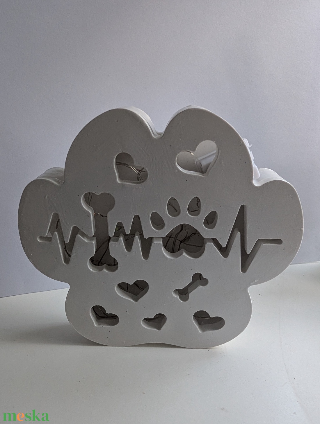 Mancs alakú lámpa díszfénnyel - otthon & életmód - dekoráció - dísztárgy - Meska.hu