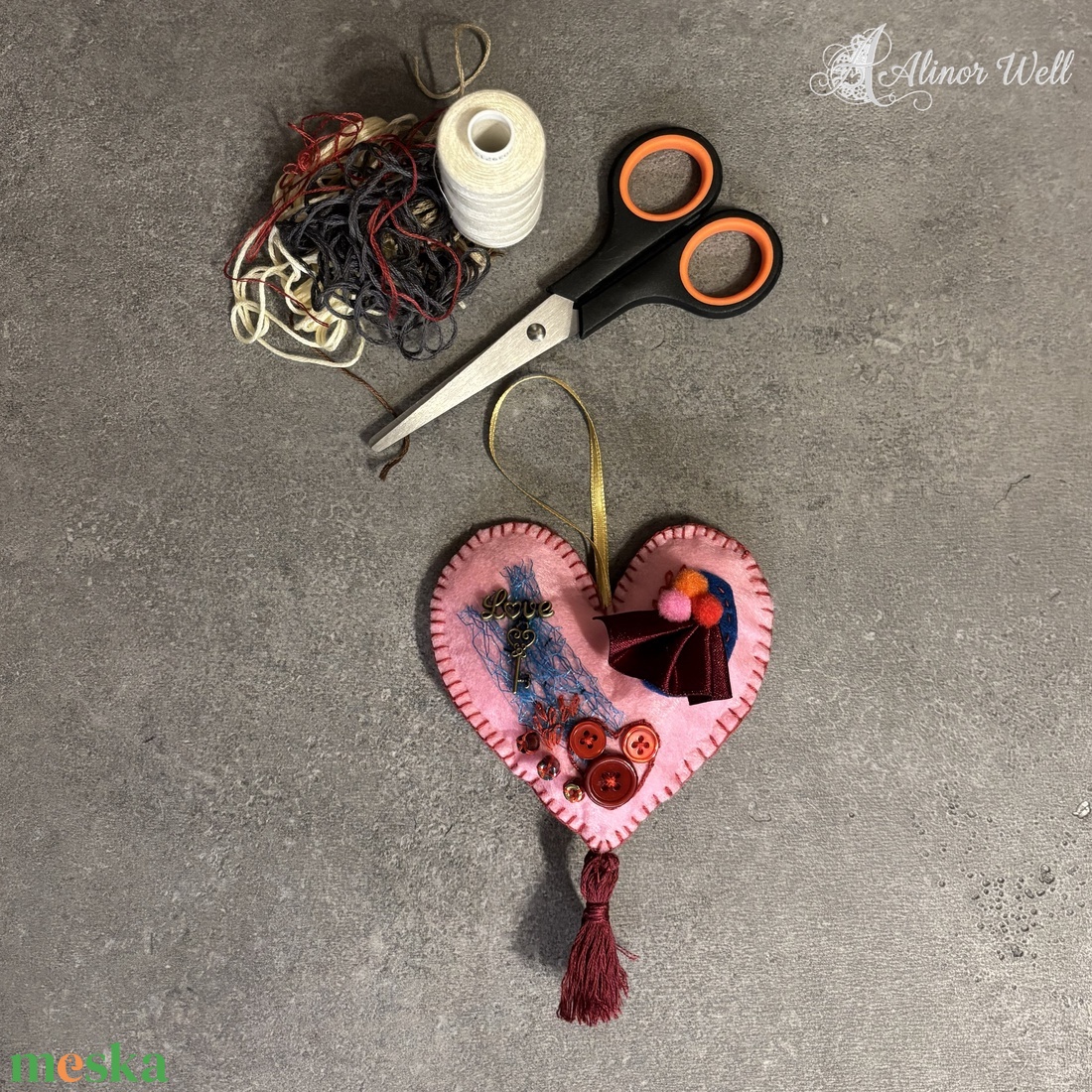 Színben Passzoló Szívecske - Kulccsal - otthon & életmód - dekoráció - fali és függő dekoráció - függődísz - Meska.hu