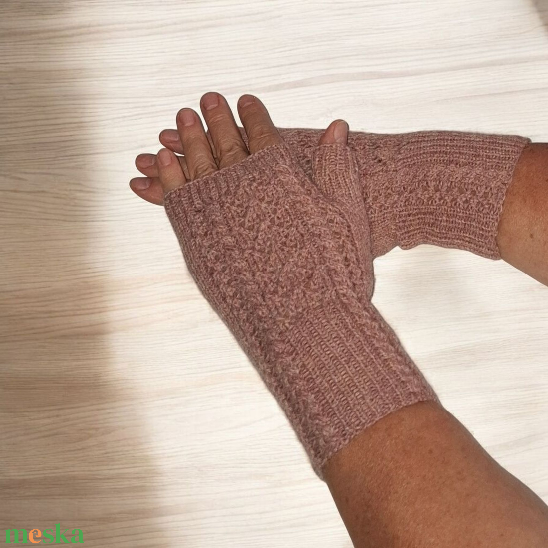 Kézzel kötött kesztyű, kézmelegítő - ruha & divat - sál, sapka, kendő - kesztyű - Meska.hu
