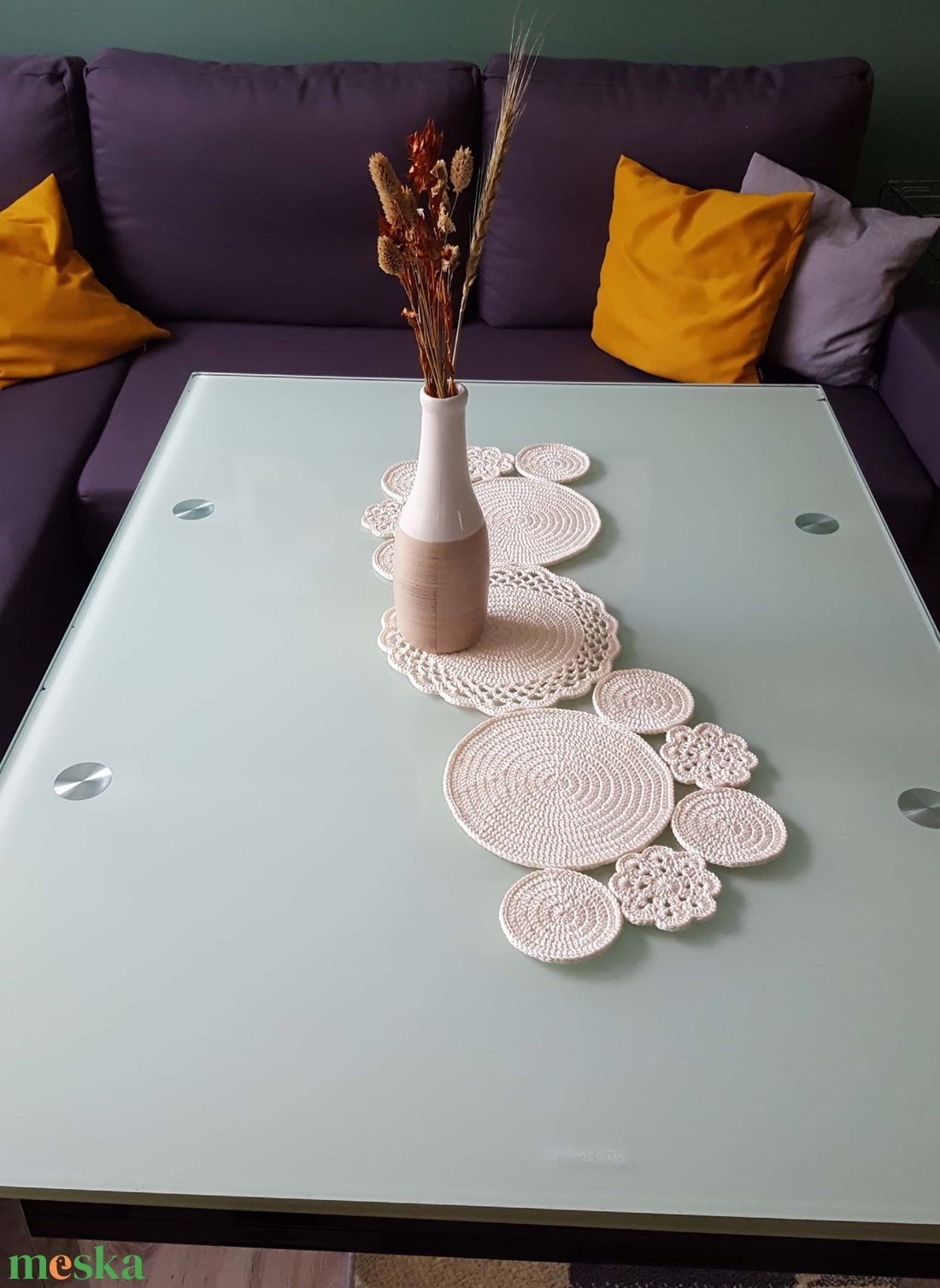 Asztali futó/terítő - otthon & életmód - dekoráció - asztal és polc dekoráció - horgolt & csipketerítő - Meska.hu