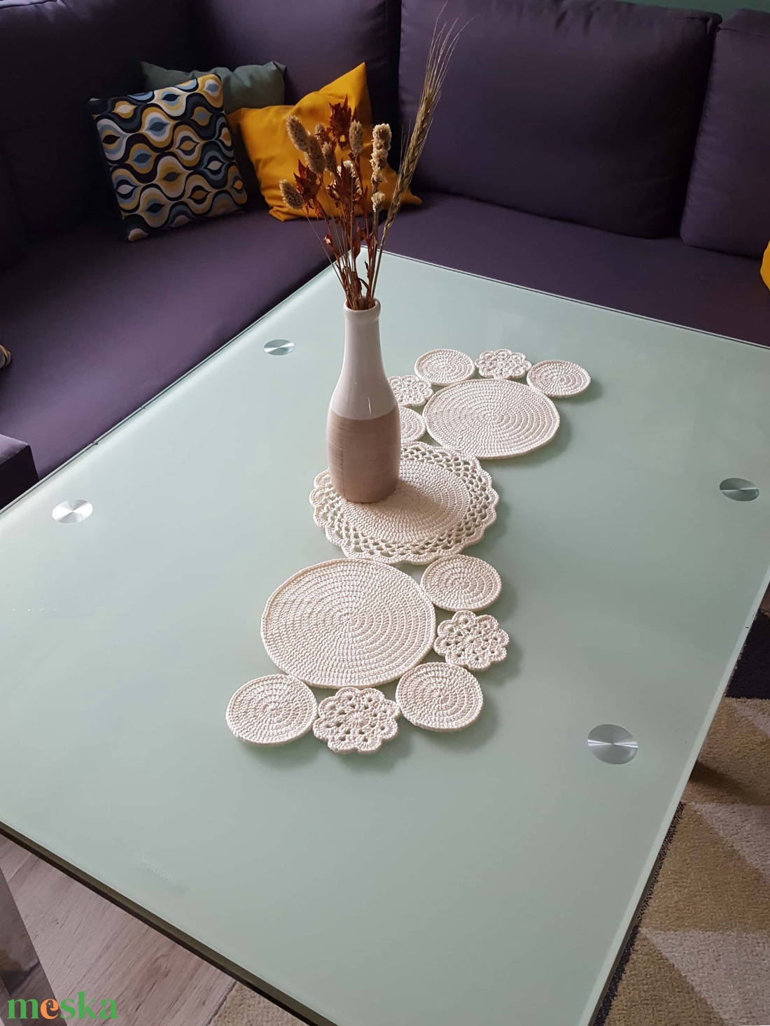 Asztali futó/terítő - otthon & életmód - dekoráció - asztal és polc dekoráció - horgolt & csipketerítő - Meska.hu