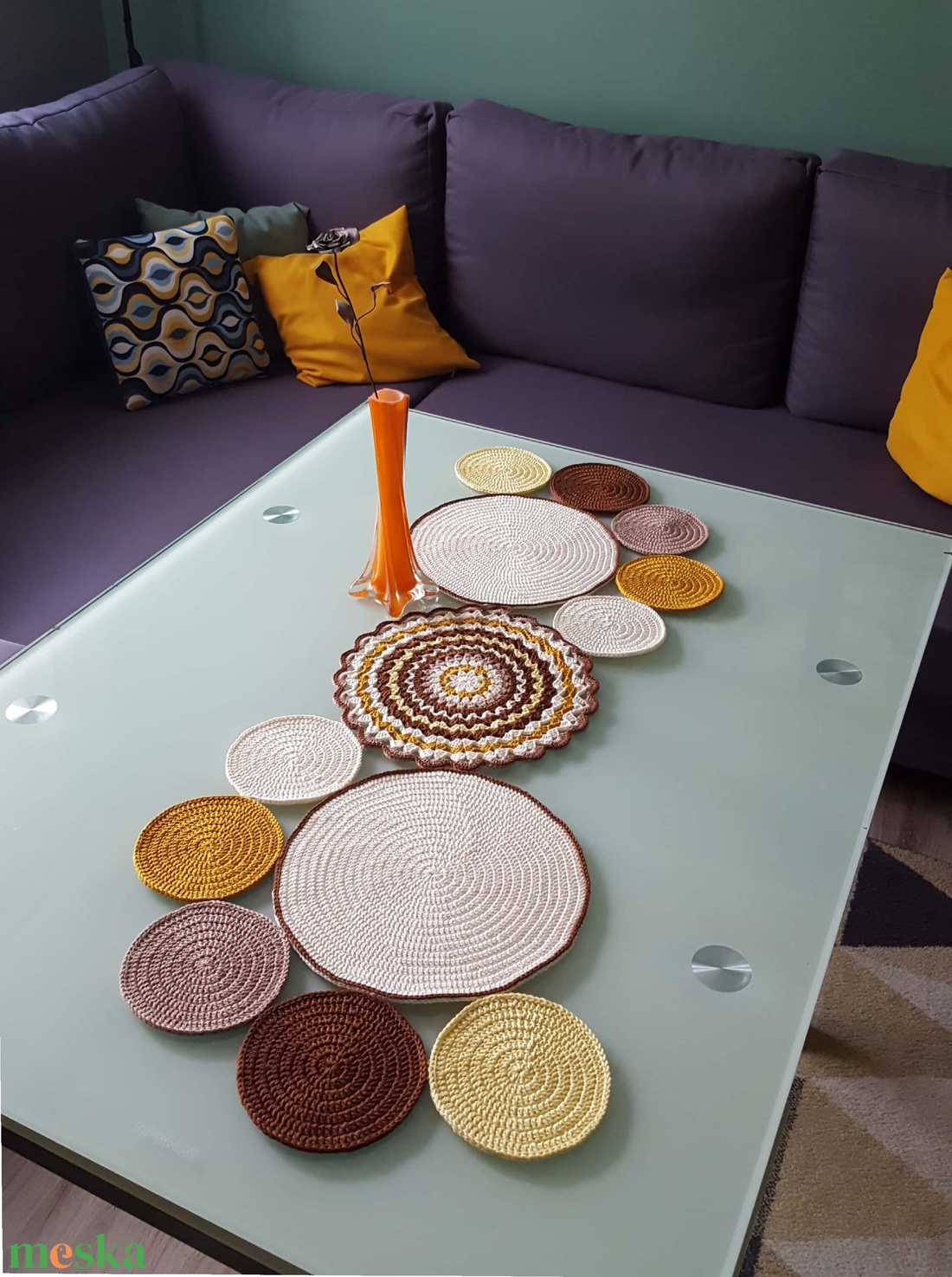 Asztali futó/terítő - otthon & életmód - dekoráció - asztal és polc dekoráció - horgolt & csipketerítő - Meska.hu