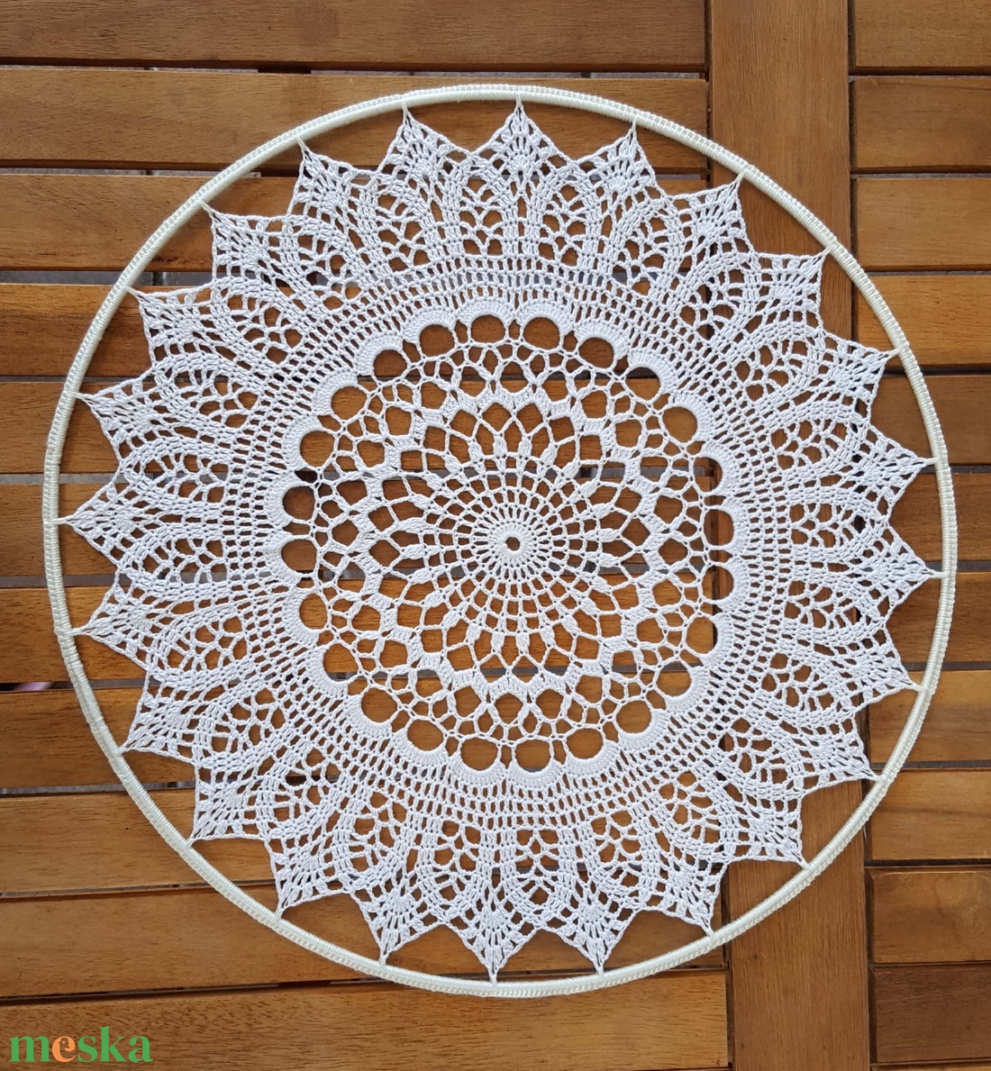 Horgolt falidísz, függődísz, ablakdísz, fali dekoráció 35 cm - otthon & életmód - dekoráció - fali és függő dekoráció - falra akasztható dekor - Meska.hu