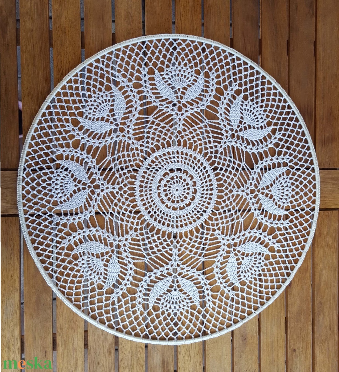 Horgolt falidísz, függődísz, ablakdísz, fali dekoráció 40 cm - otthon & életmód - dekoráció - fali és függő dekoráció - falra akasztható dekor - Meska.hu