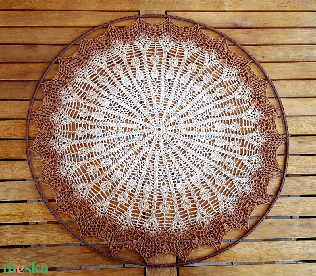 Horgolt falidísz, függődísz, ablakdísz, fali dekoráció, mandala 50 cm - otthon & életmód - dekoráció - fali és függő dekoráció - falra akasztható dekor - Meska.hu
