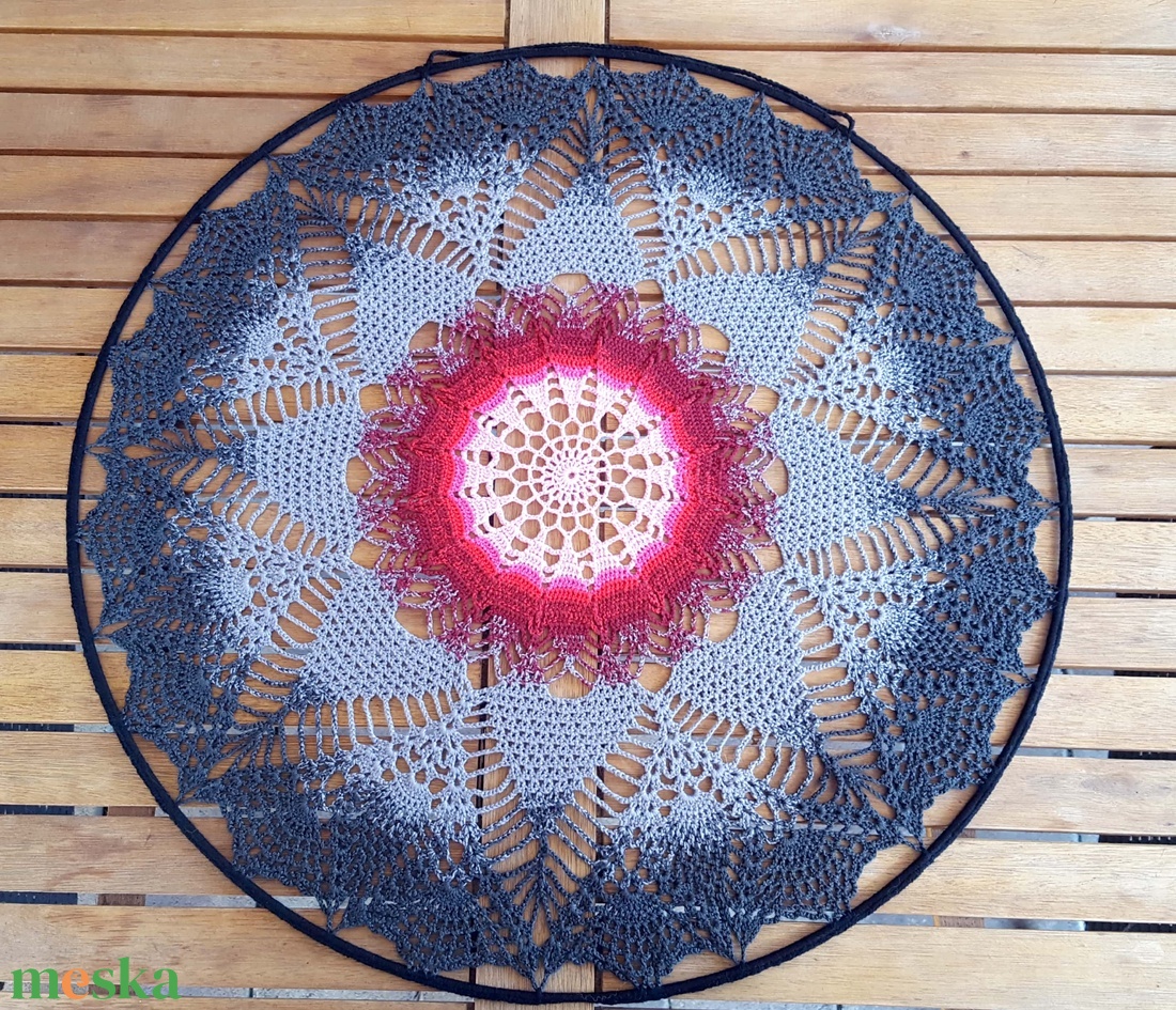 Horgolt falidísz, függődísz, ablakdísz, fali dekoráció, mandala 50 cm - otthon & életmód - dekoráció - fali és függő dekoráció - falra akasztható dekor - Meska.hu