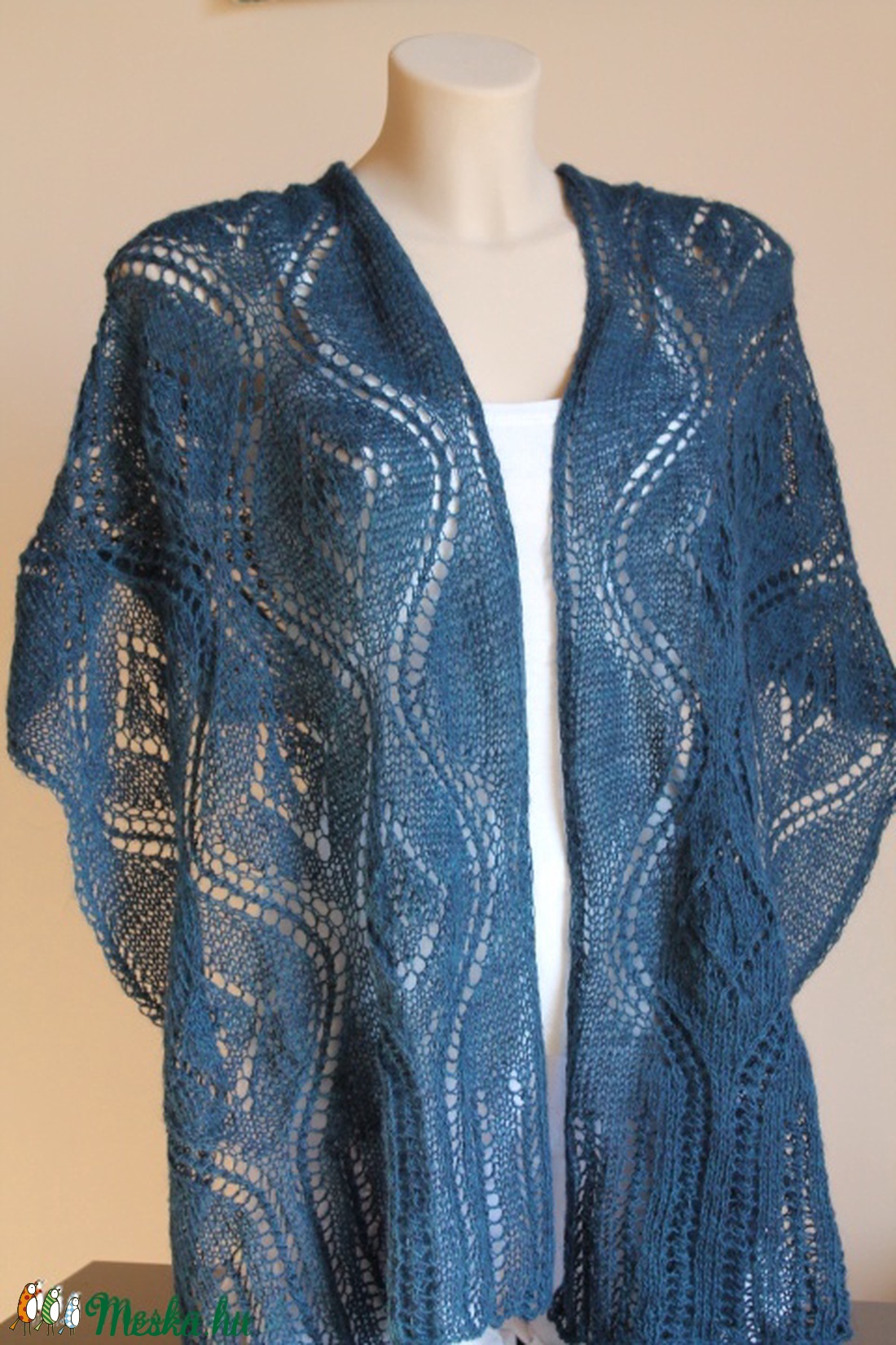 Kötött  kék stóla, mutatós hullámmintával -  - Meska.hu