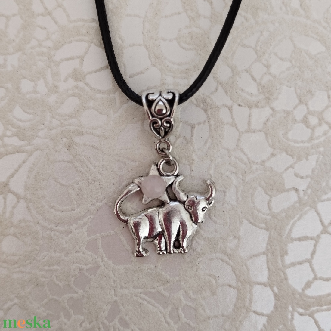 Bika medál - ékszer - nyaklánc - medál - Meska.hu