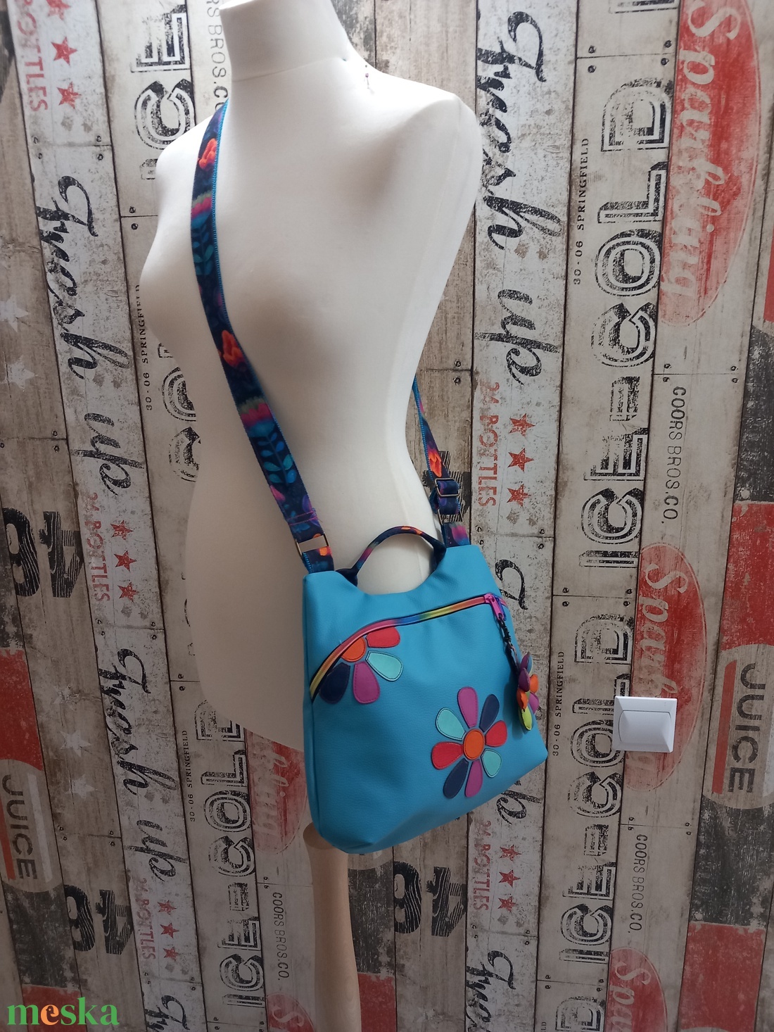 Türkiz Húsvéti Akció Miniflower crossby Táska  - táska & tok - kézitáska & válltáska - tarisznya - Meska.hu