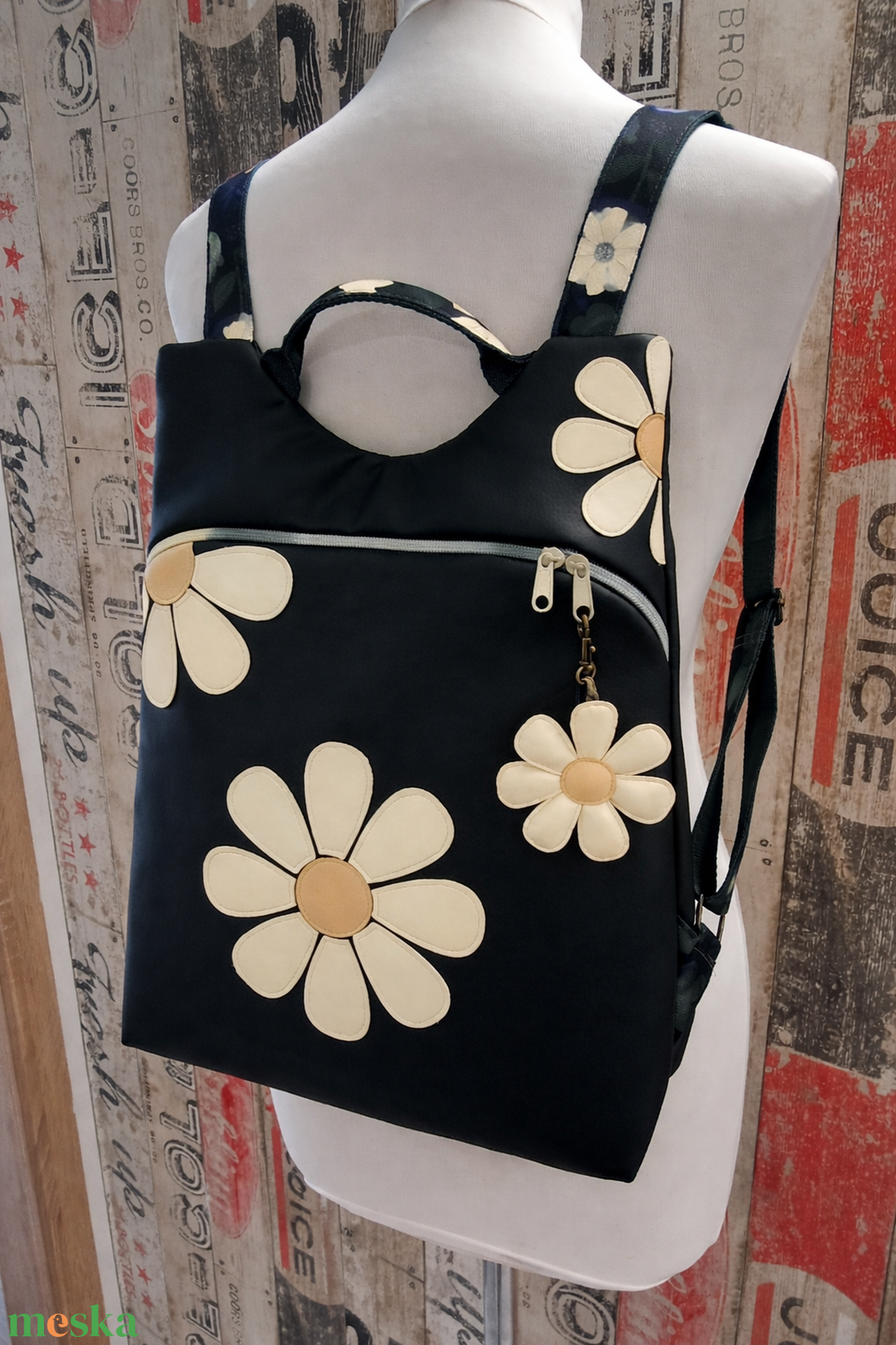 Flowers Flow hátizsák  egyszínű virágos  - táska & tok - hátizsák - hátizsák - Meska.hu