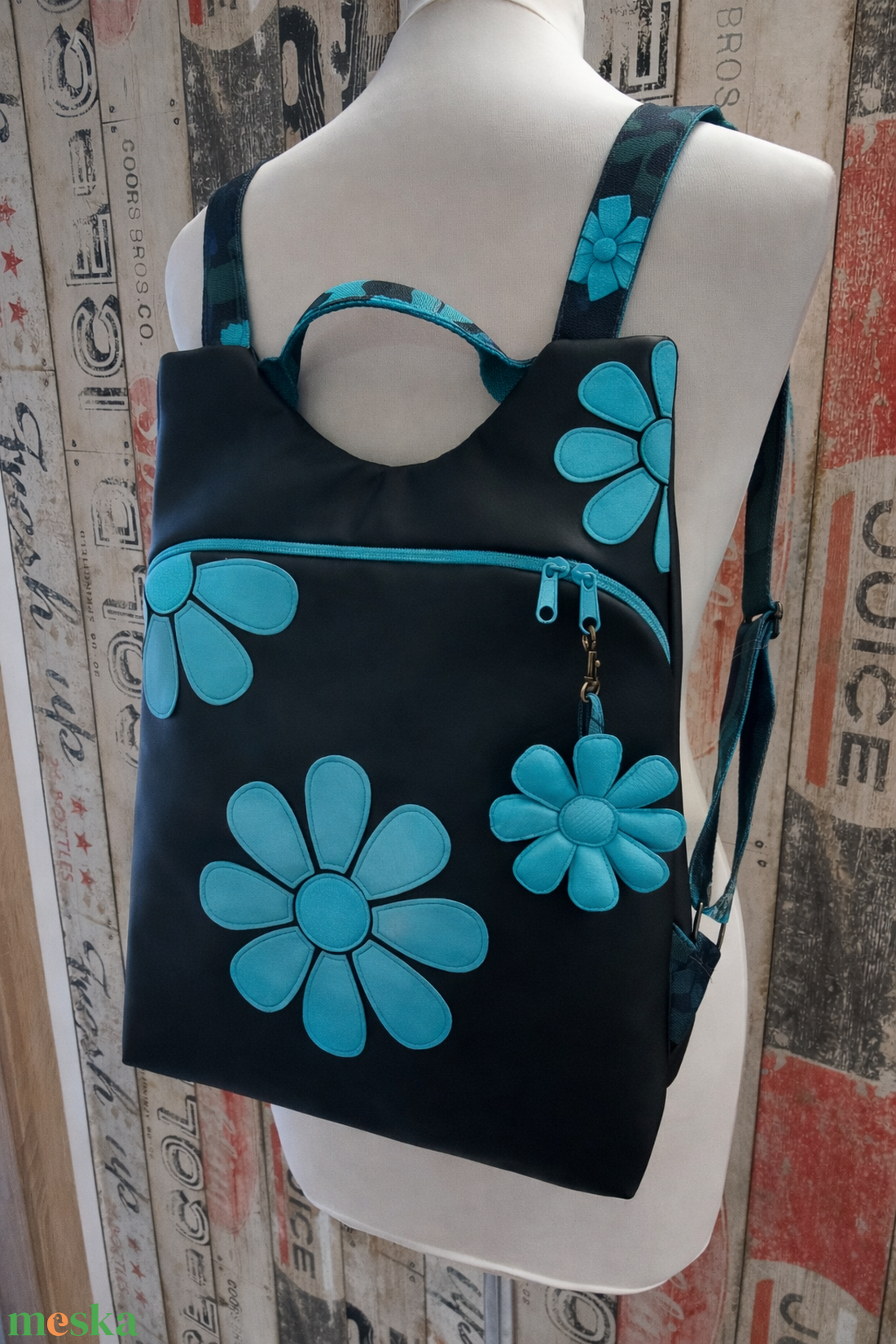 Flowers Flow hátizsák  egyszínű virágos  - táska & tok - hátizsák - hátizsák - Meska.hu