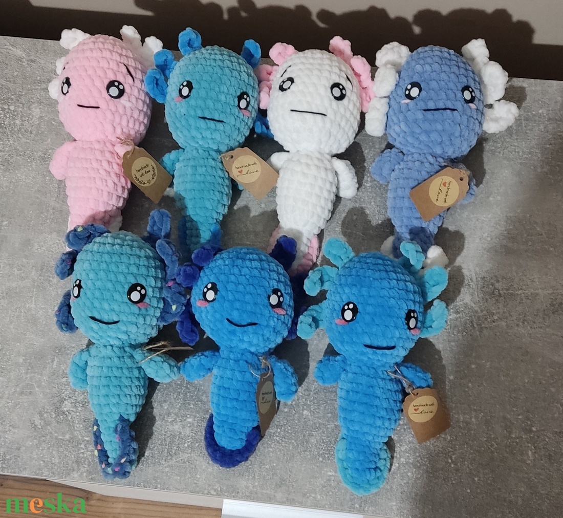 Horgolt axolotl - játék & sport - plüssállat & játékfigura - más figura - Meska.hu Horgolt axolotl - játék & sport - plüssállat & játékfigura - más figura - Meska.hu