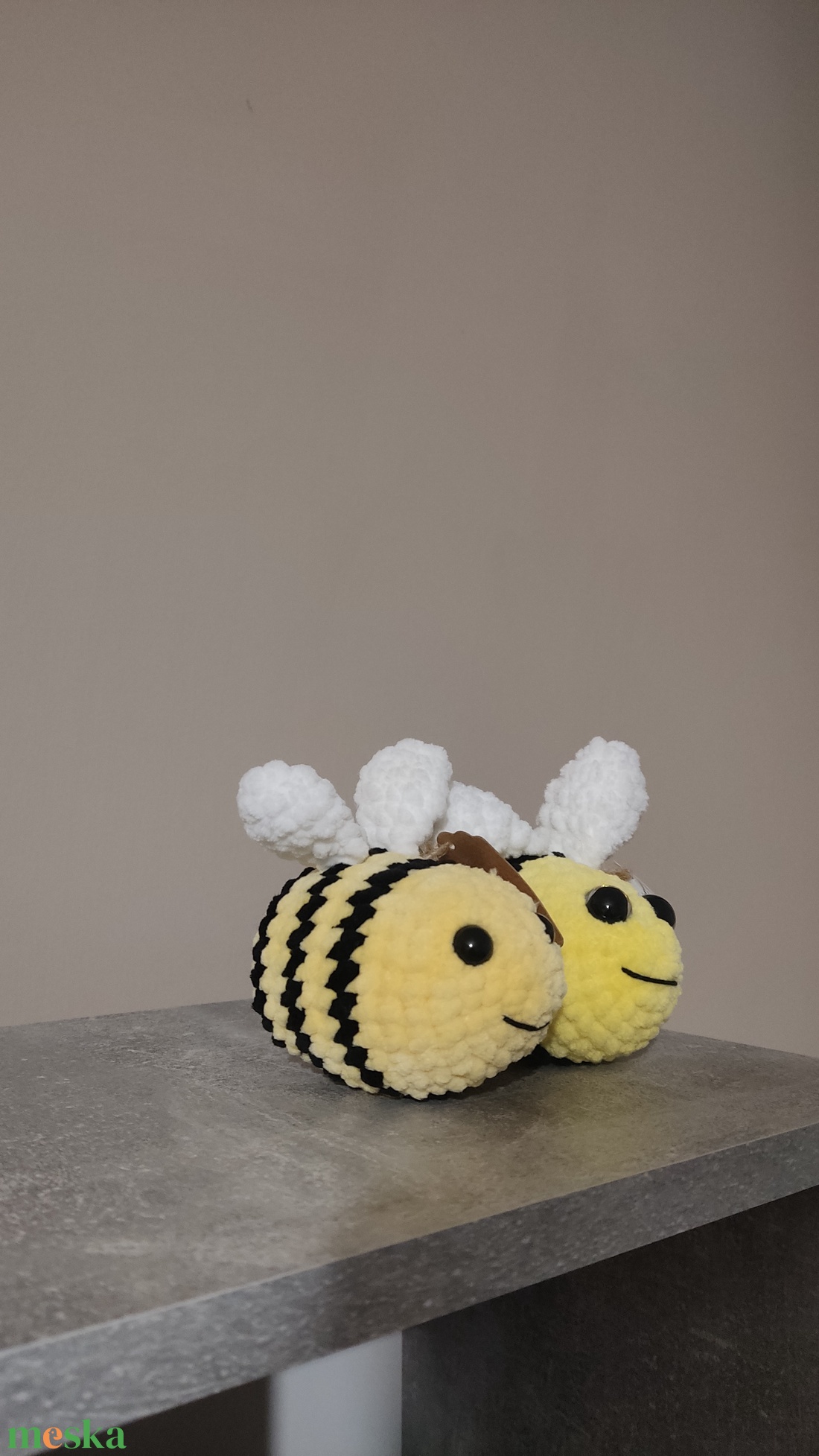 Horgolt méhecskék - játék & sport - plüssállat & játékfigura - más figura - Meska.hu