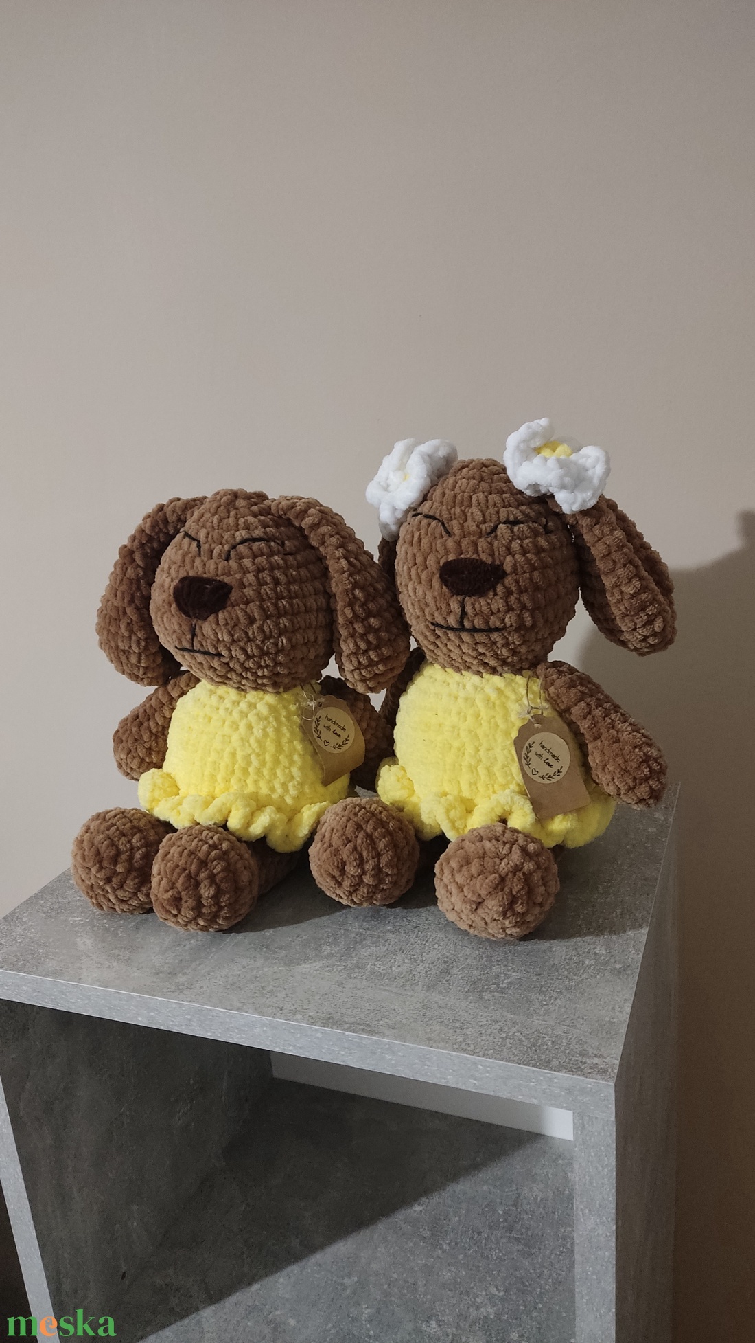 Horgolt nyuszik - játék & sport - plüssállat & játékfigura - nyuszi - Meska.hu