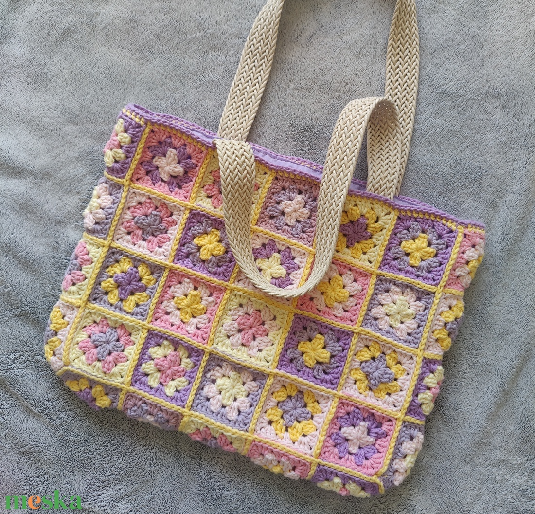 Horgolt Granny Square válltáska - táska & tok - kézitáska & válltáska - válltáska - Meska.hu