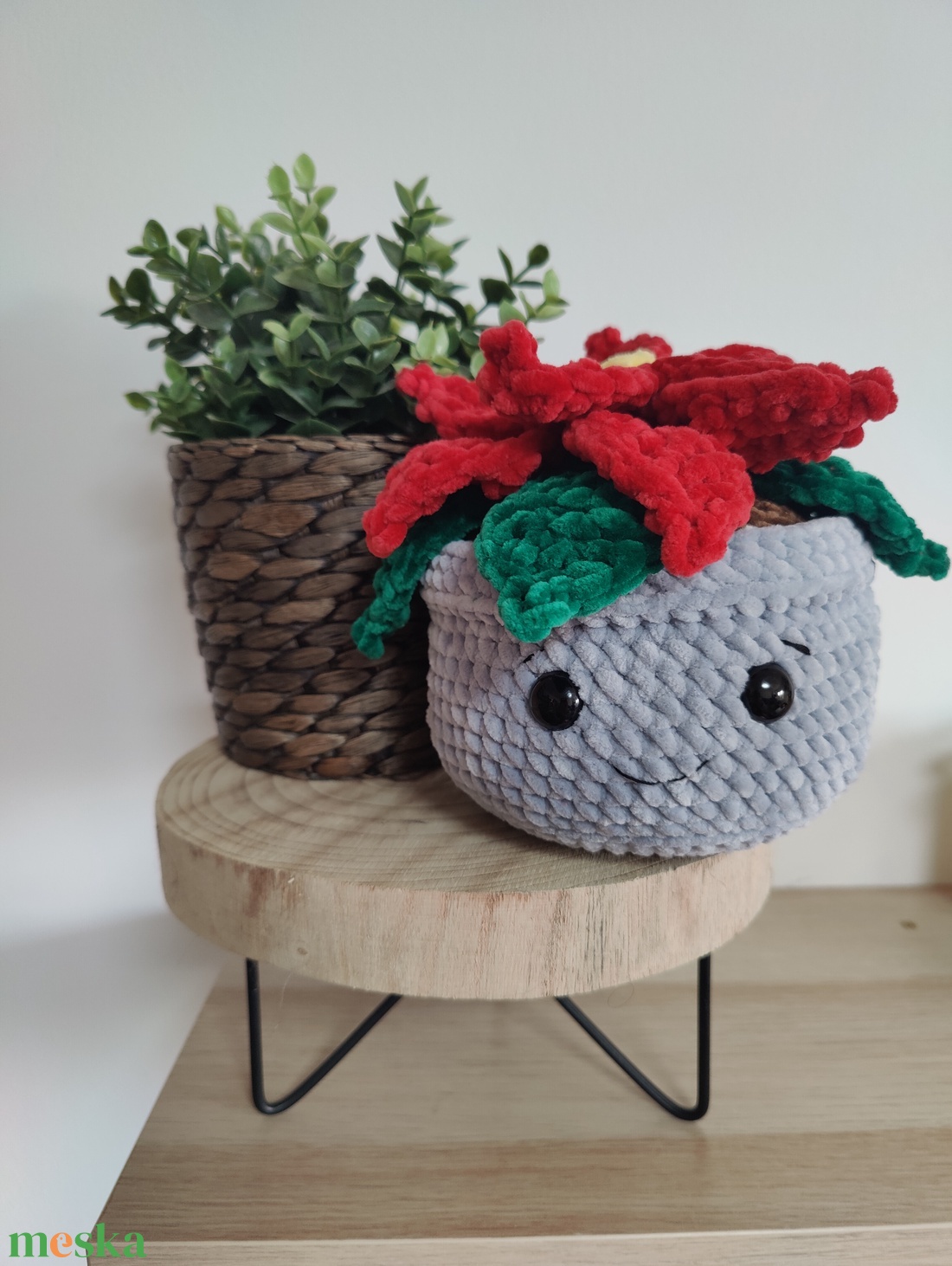 Mikulásvirág figura - karácsony - karácsonyi lakásdekoráció - karácsonyi manók, figurák - Meska.hu