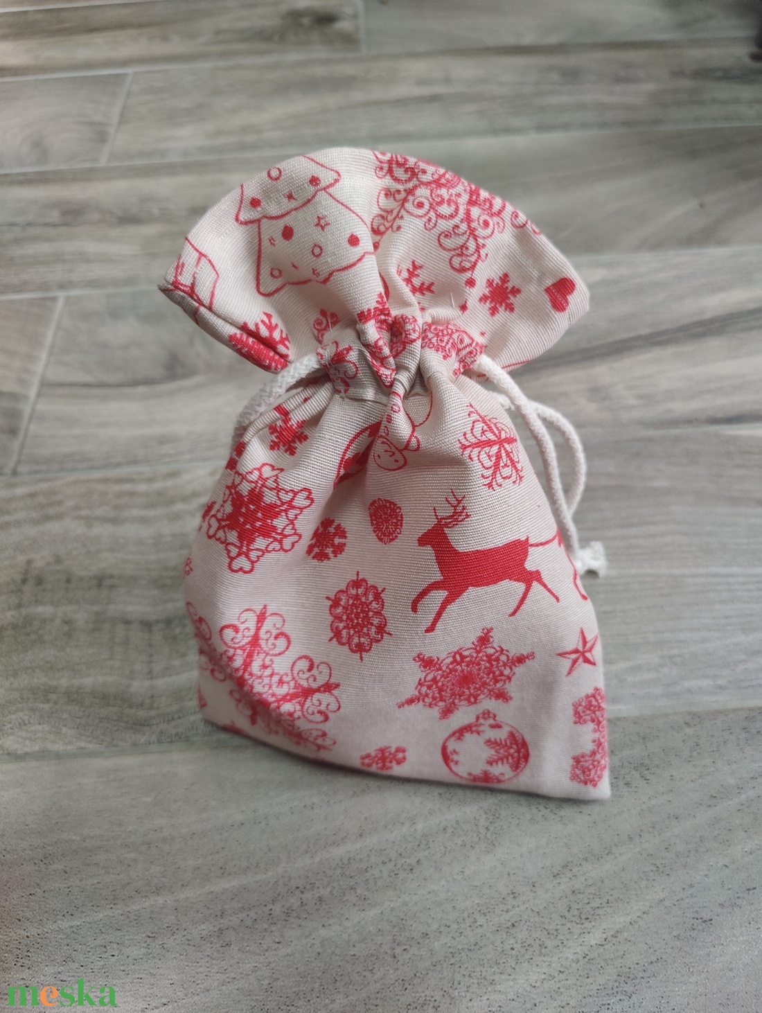 Karácsonyi ajándék zsák - karácsony - karácsonyi ajándékozás - karácsonyi ajándékcsomagolás - Meska.hu