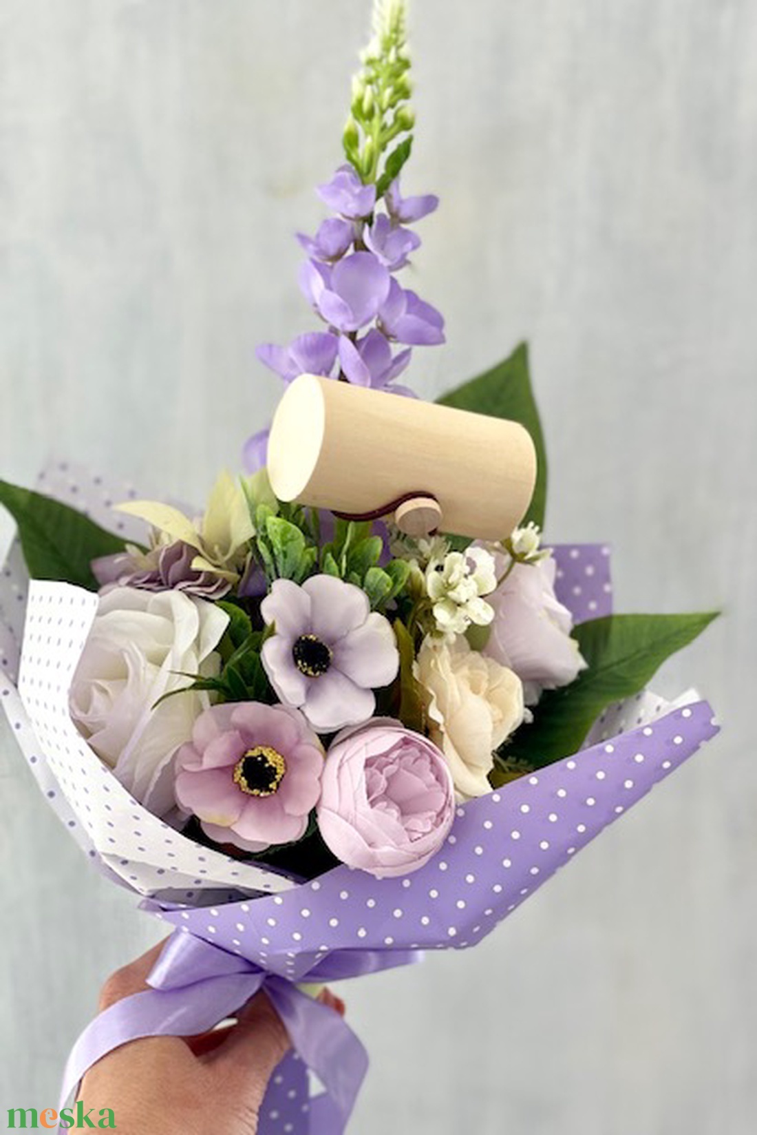 Élethű lila ballagási csokor  - otthon & életmód - dekoráció - virágdísz és tartó - csokor & virágdísz - Meska.hu