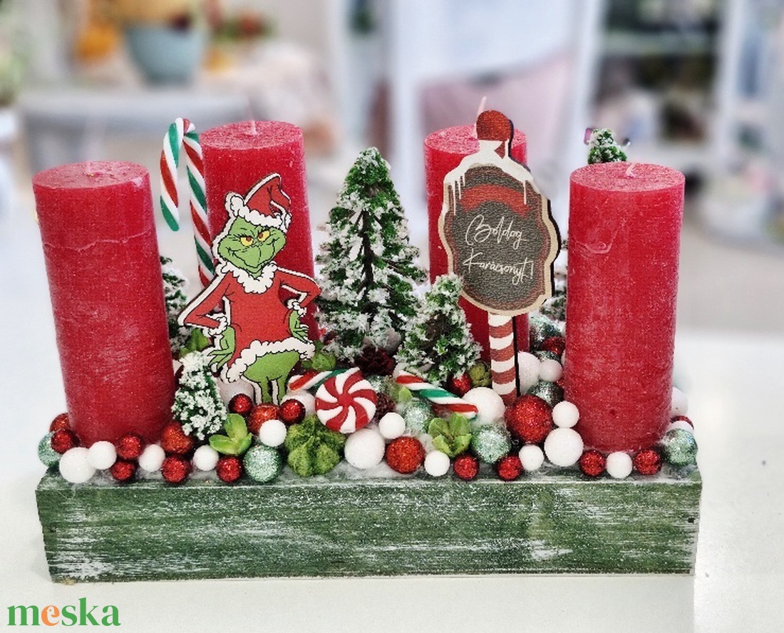 Grincs Boldog karit adventi asztaldísz - karácsony - adventi díszek - adventi asztaldísz - Meska.hu