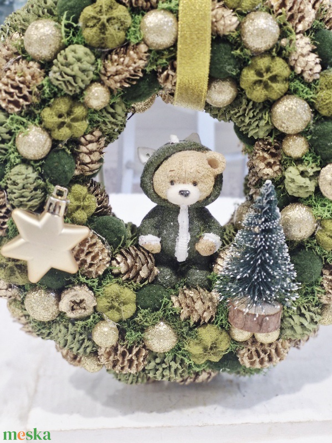 Zöld-arany elegáns macis karácsonyi ajtódísz - karácsony - karácsonyi lakásdekoráció - karácsonyi ajtódíszek - Meska.hu