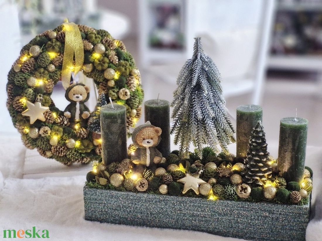 Zöld-arany elegáns macis karácsonyi ajtódísz - karácsony - karácsonyi lakásdekoráció - karácsonyi ajtódíszek - Meska.hu