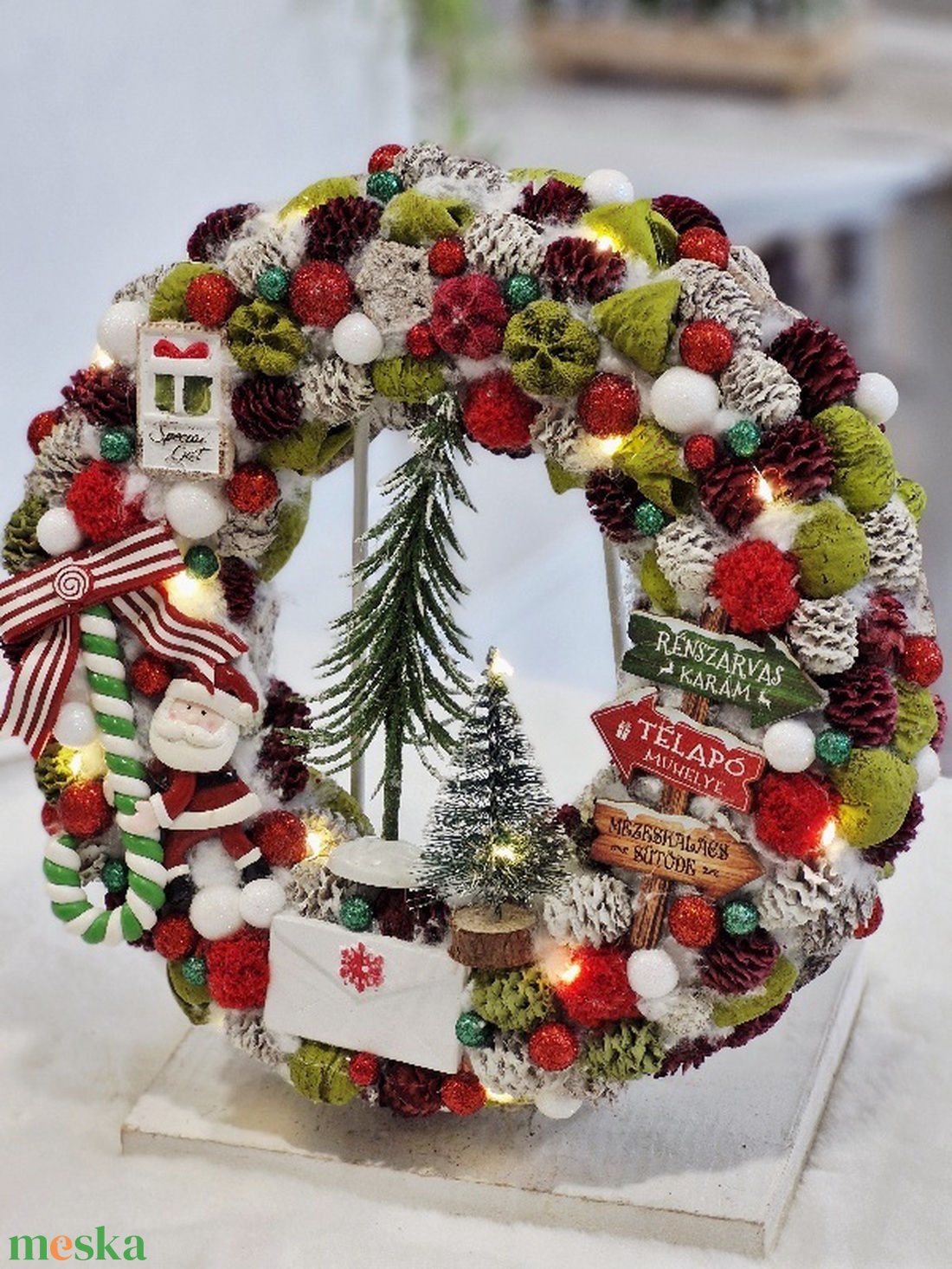 Mikulás és cukorkabotja karácsonyi ajtódísz - karácsony - karácsonyi lakásdekoráció - karácsonyi ajtódíszek - Meska.hu