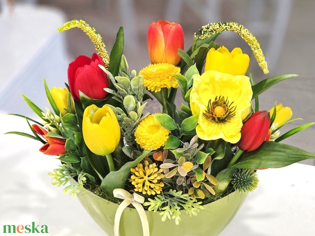 Zöld csónak sárga tavaszi asztaldísz  - otthon & életmód - dekoráció - asztal és polc dekoráció - asztaldísz - Meska.hu