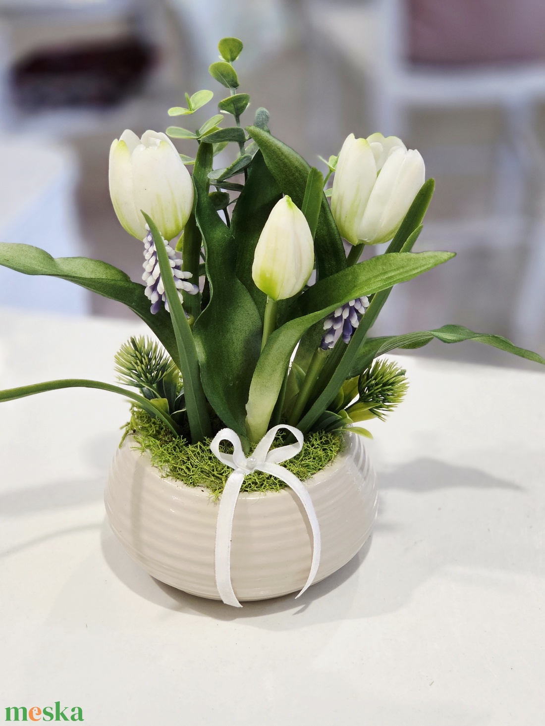 Bézs tálas tulipános tavaszi asztaldísz  - otthon & életmód - dekoráció - asztal és polc dekoráció - asztaldísz - Meska.hu