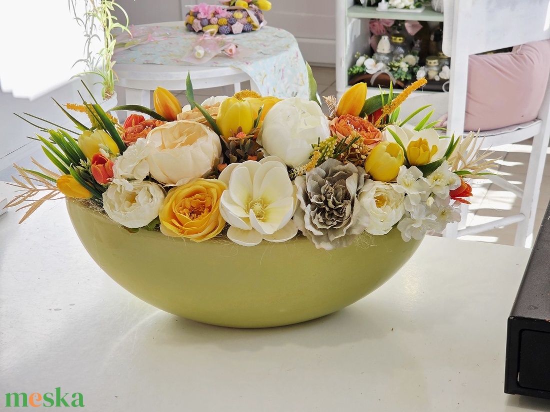 Óriás zöld csónak tulipános tavaszi asztaldísz  - otthon & életmód - dekoráció - asztal és polc dekoráció - asztaldísz - Meska.hu