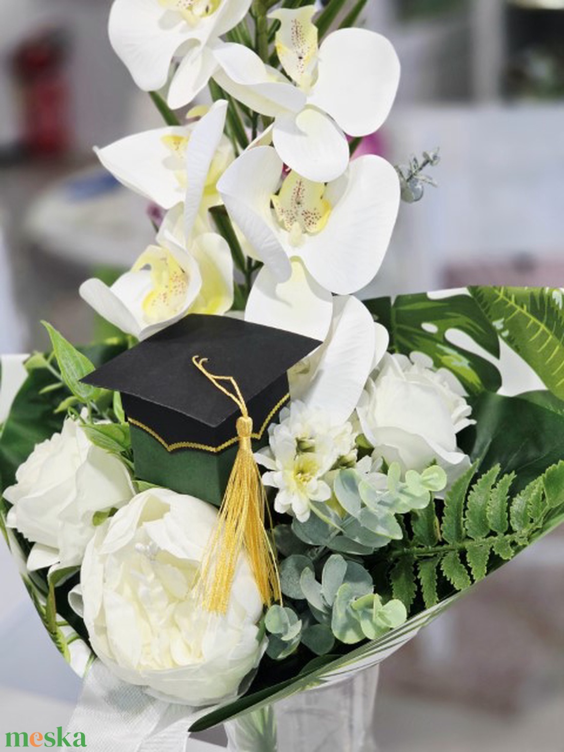 Fehér orchideás trópusi ballagási csokor  - otthon & életmód - virágdekoráció - virágok - virágcsokor - Meska.hu